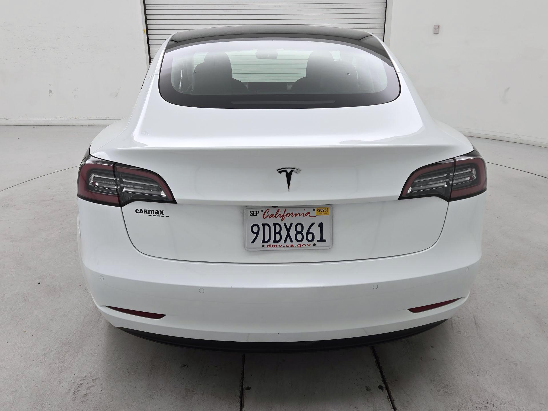 Thumbnail: 2022 Tesla Model 3 - 6