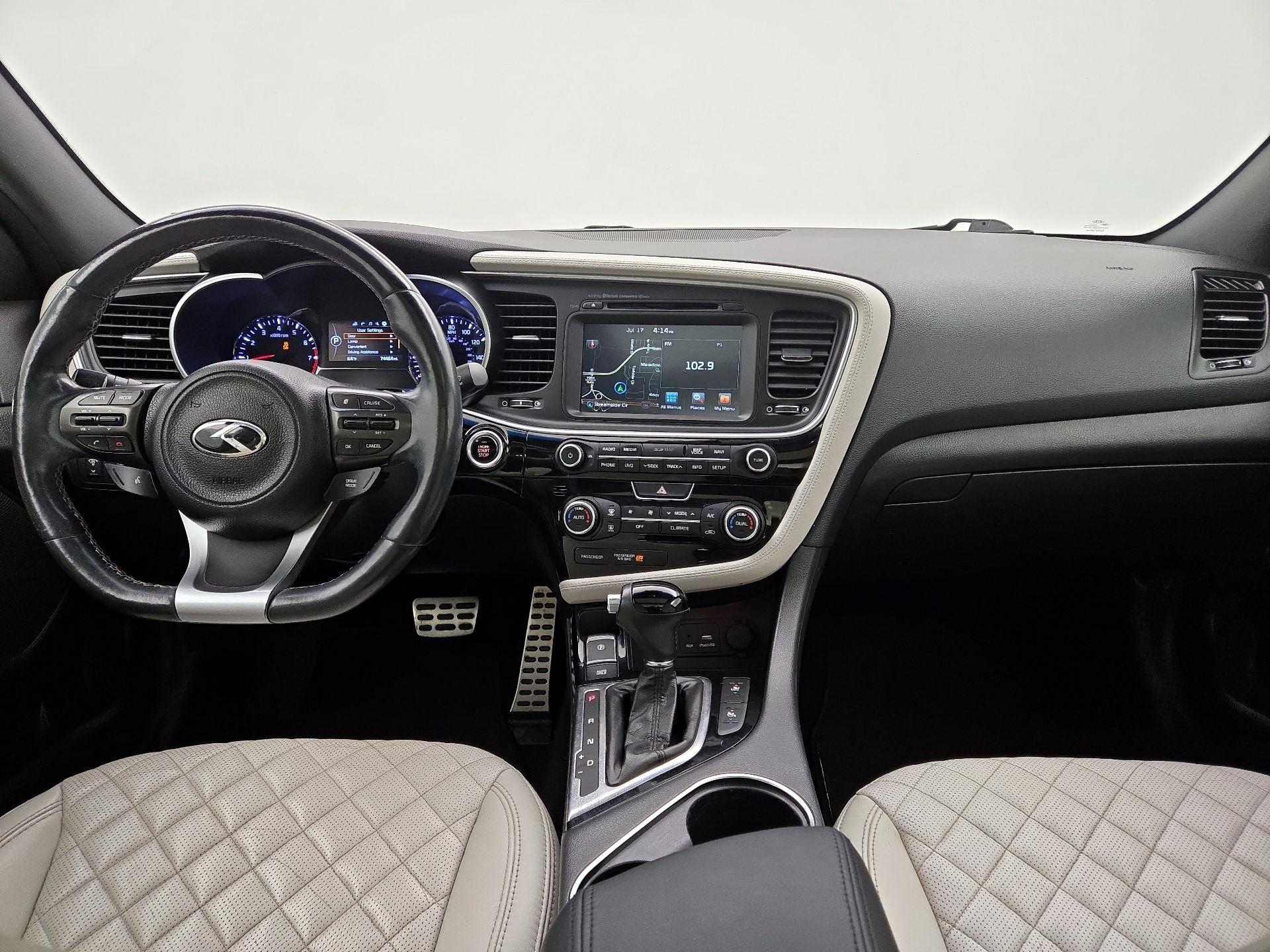 Thumbnail: 2015 Kia Optima - 9