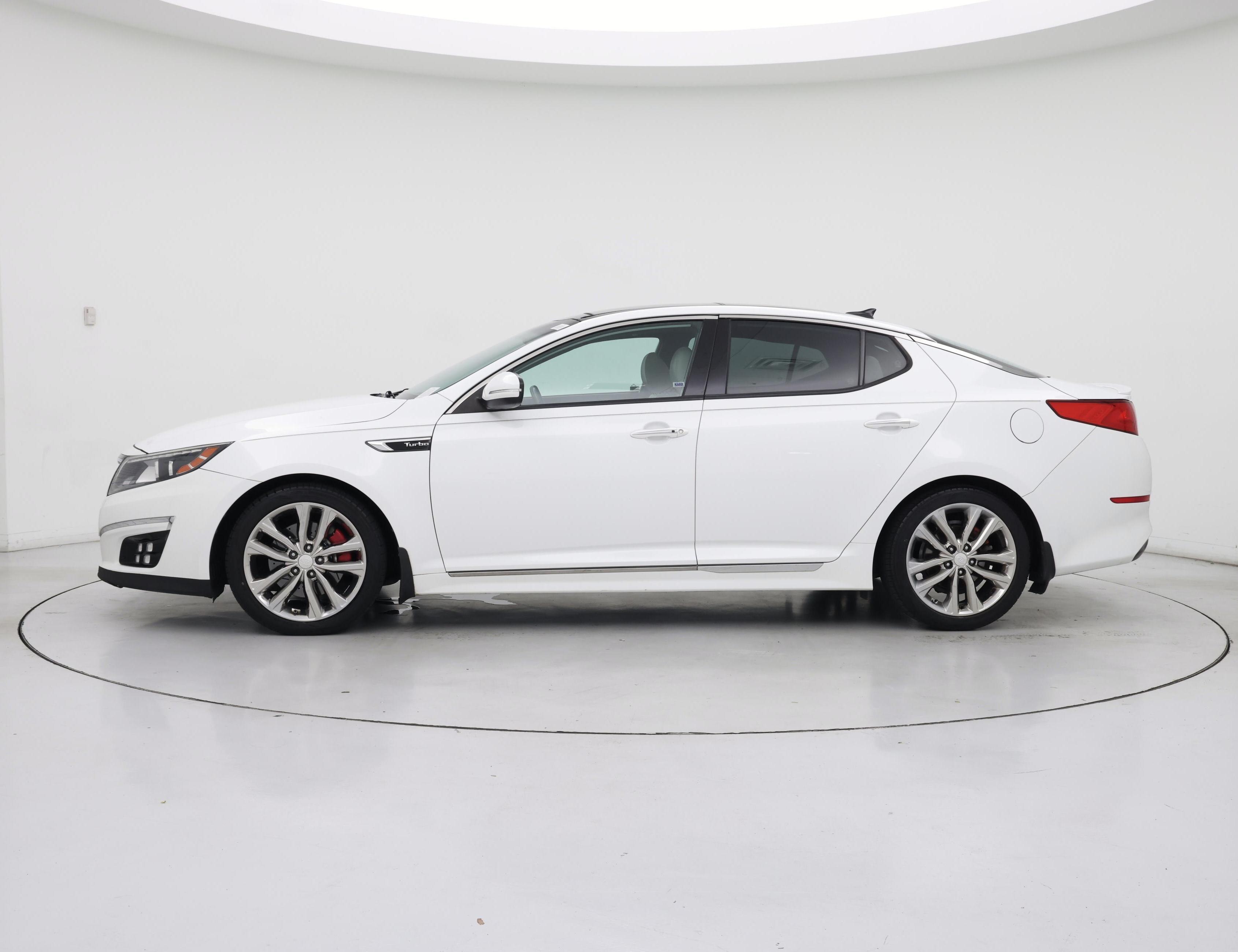Thumbnail: 2015 Kia Optima - 3