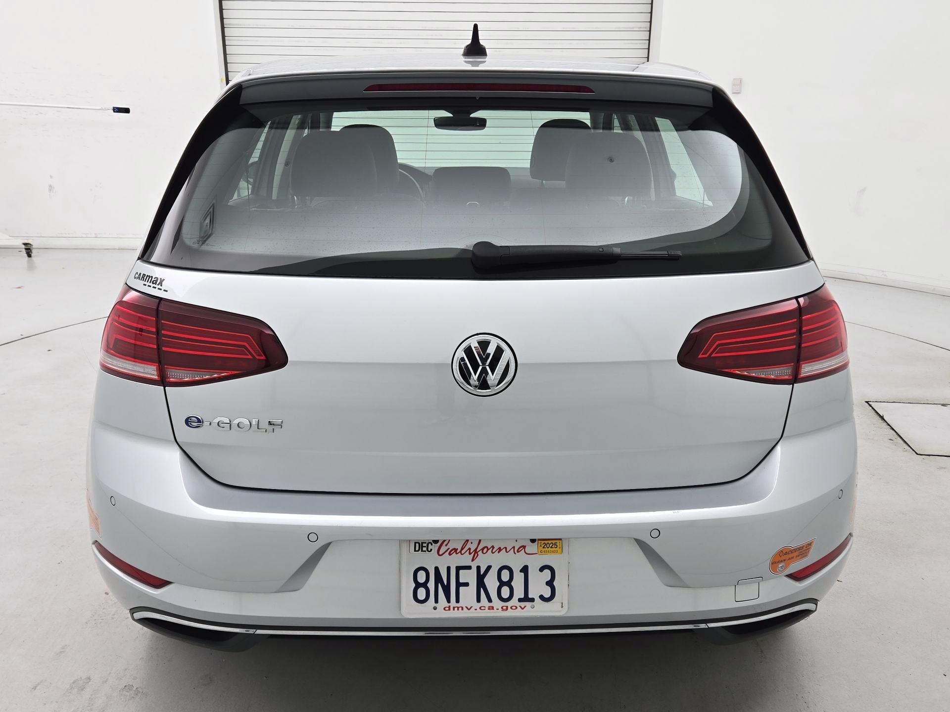 Thumbnail: 2019 Volkswagen e-Golf - 6