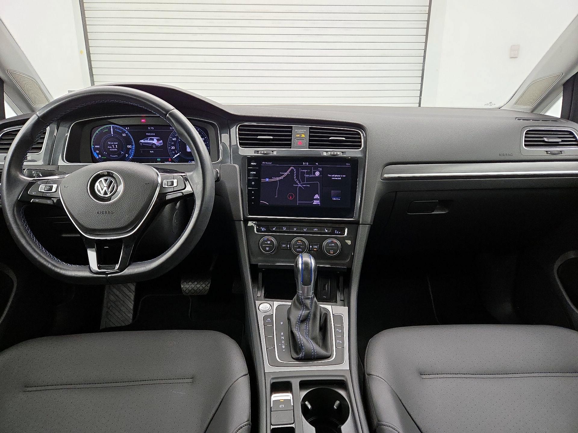 Thumbnail: 2019 Volkswagen e-Golf - 8