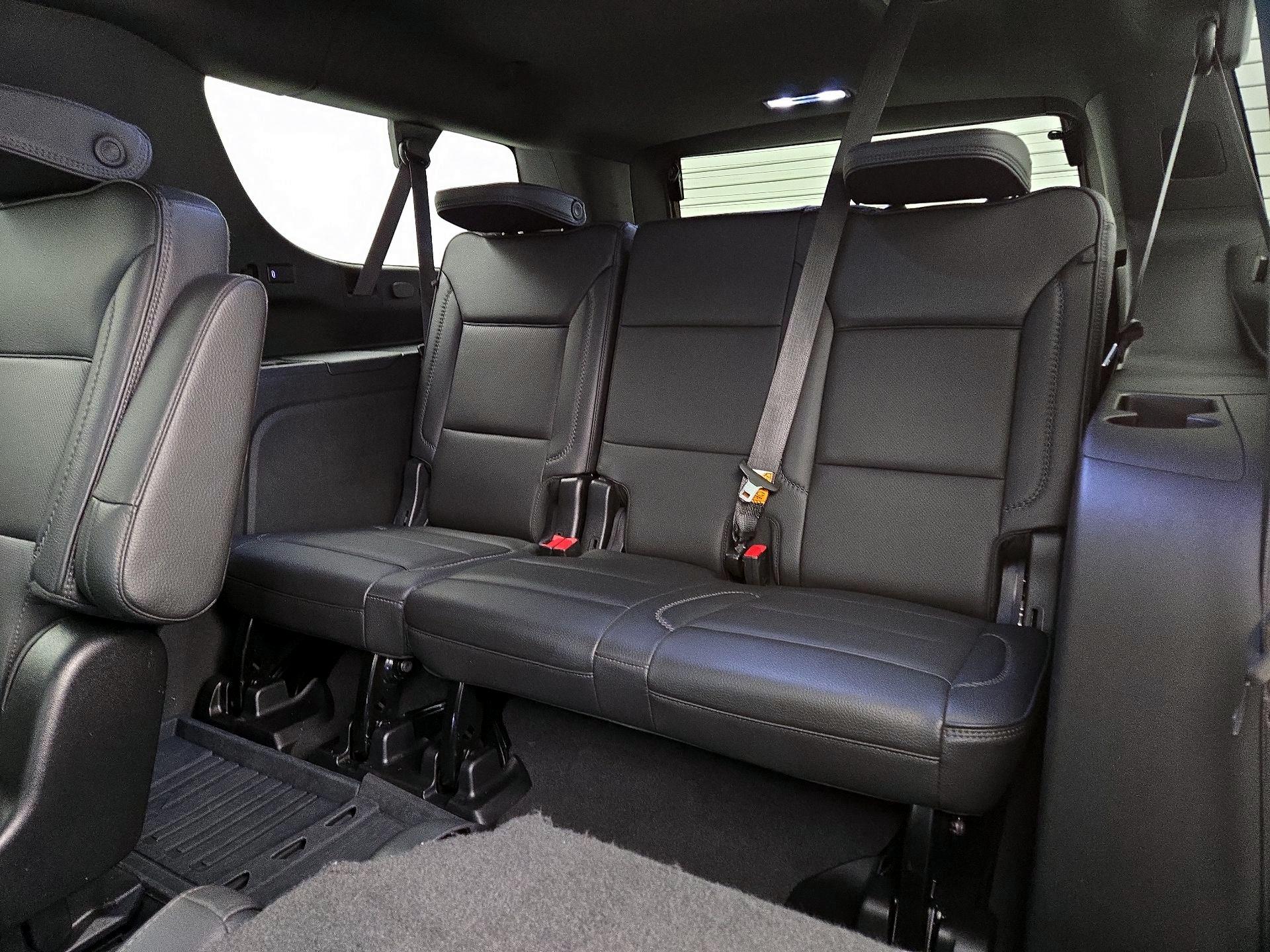 Thumbnail: 2024 GMC Yukon XL - 19