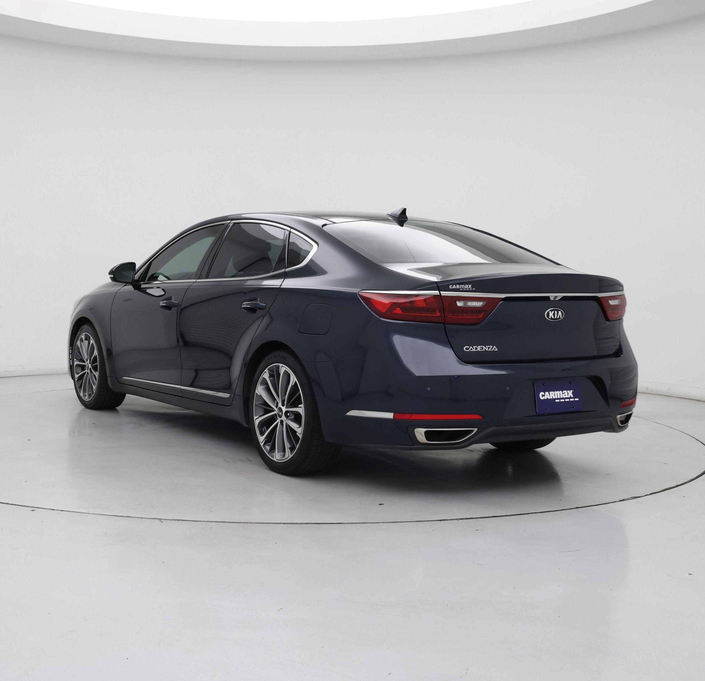 Thumbnail: 2017 Kia Cadenza - 2