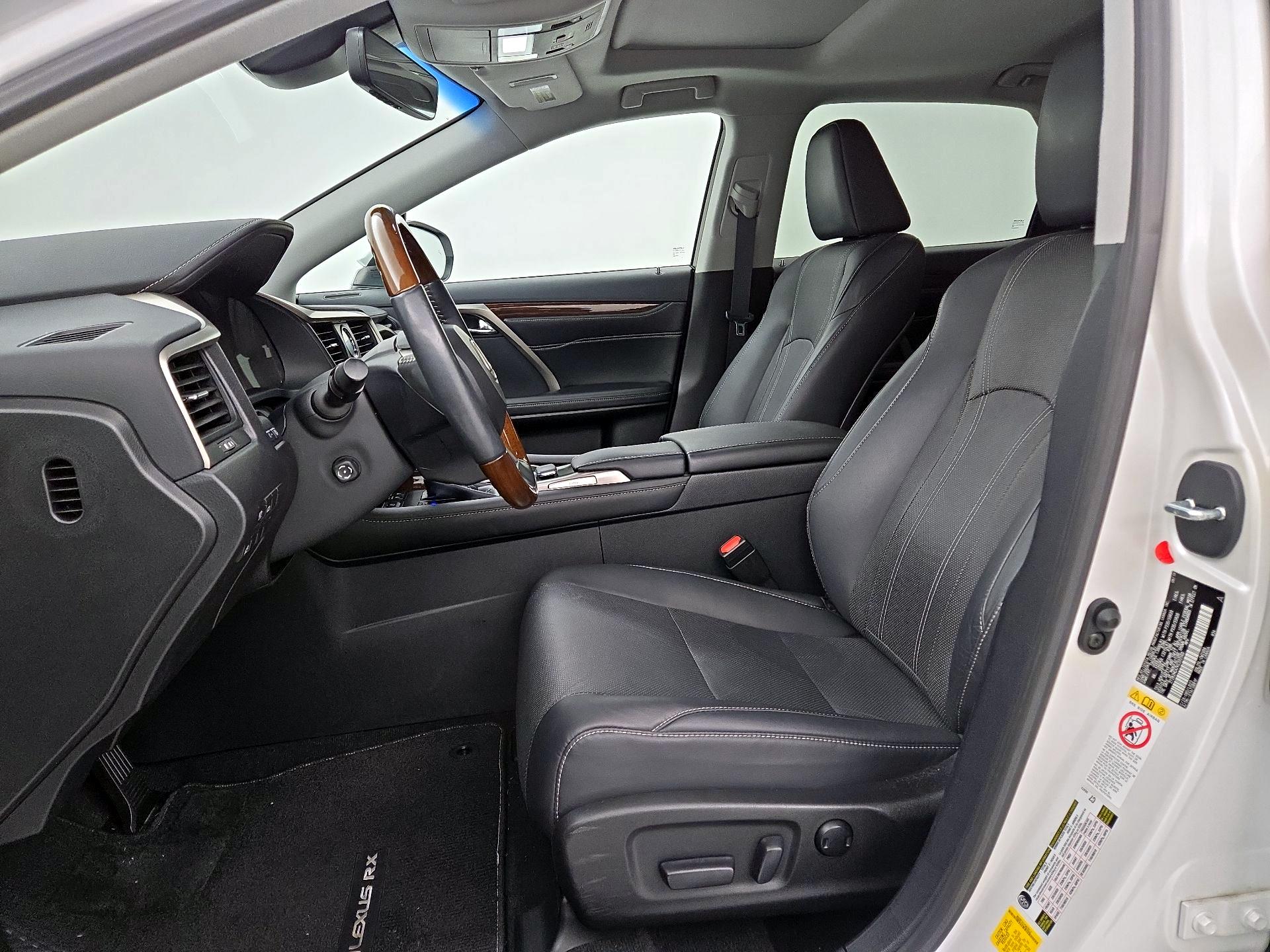 Thumbnail: 2019 Lexus RX - 9