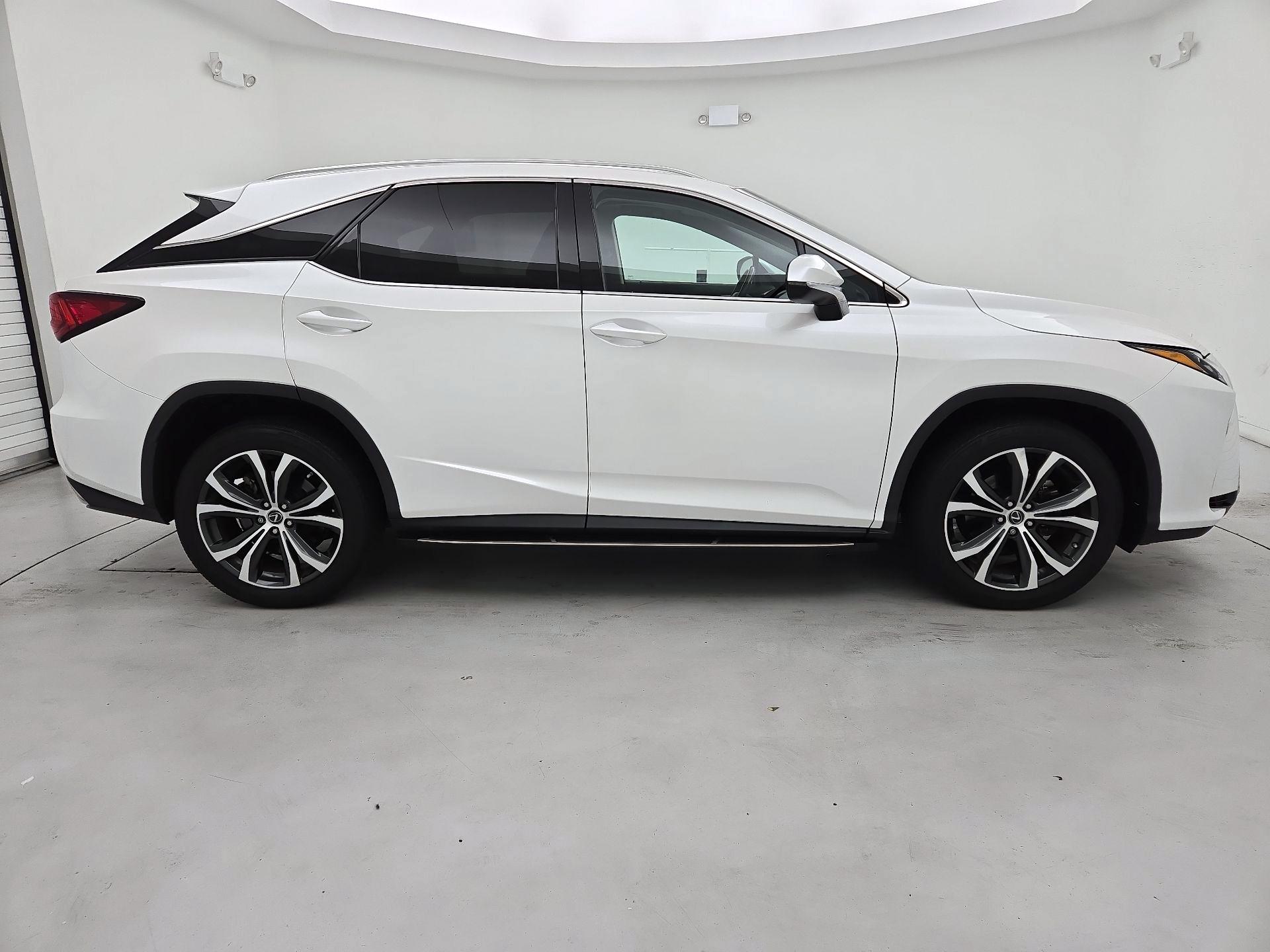 Thumbnail: 2019 Lexus RX - 4