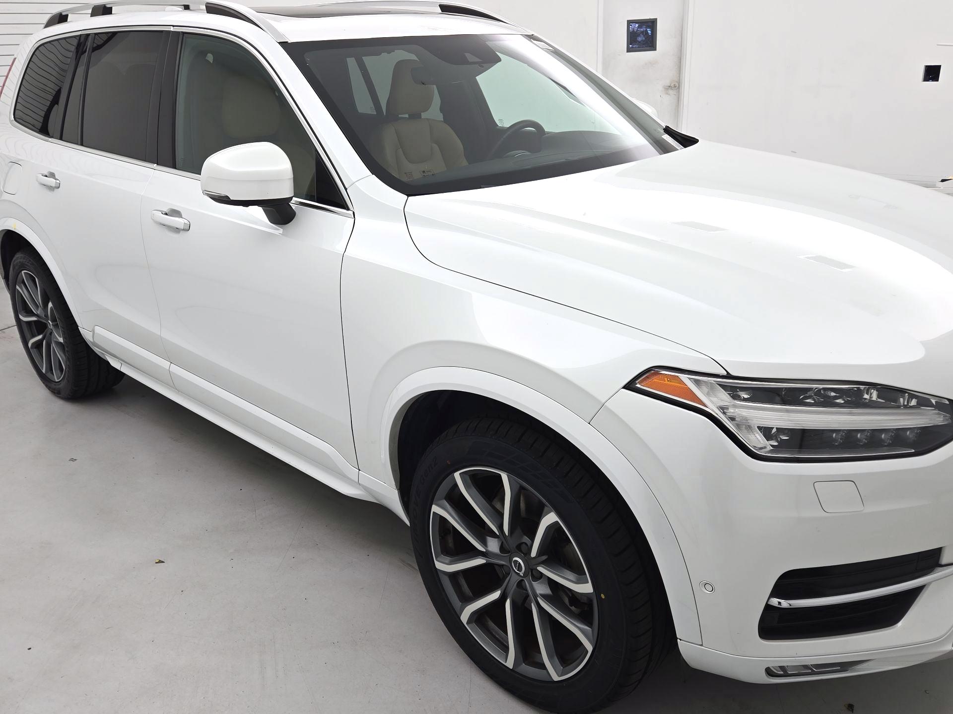 Thumbnail: 2017 Volvo XC90 - 1