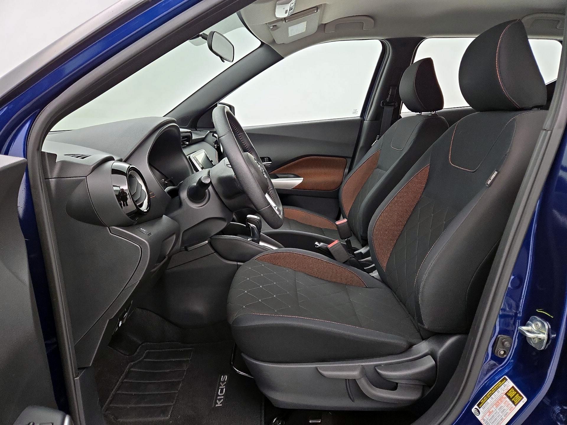 Thumbnail: 2019 Nissan Kicks - 9