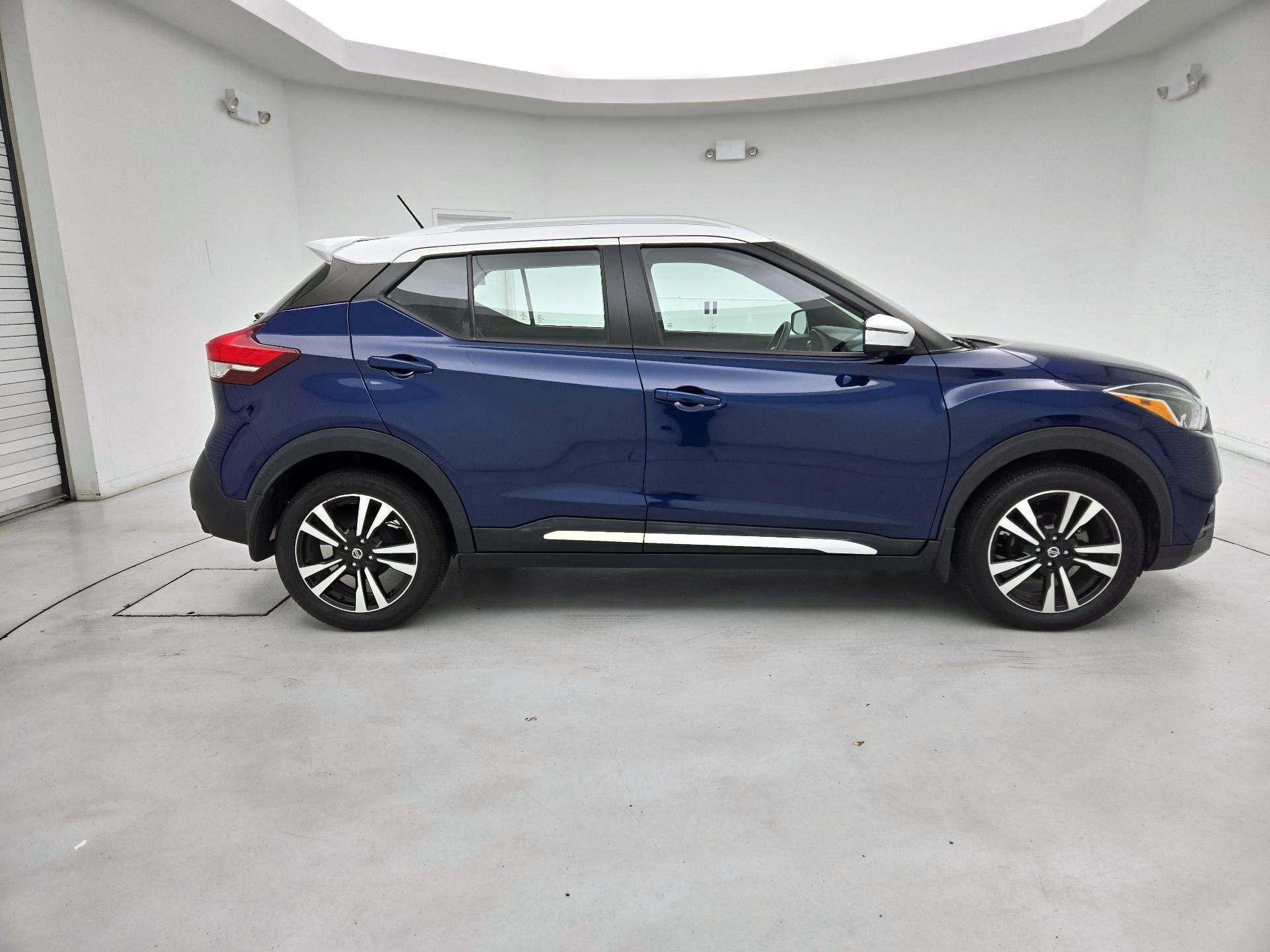 Thumbnail: 2019 Nissan Kicks - 4
