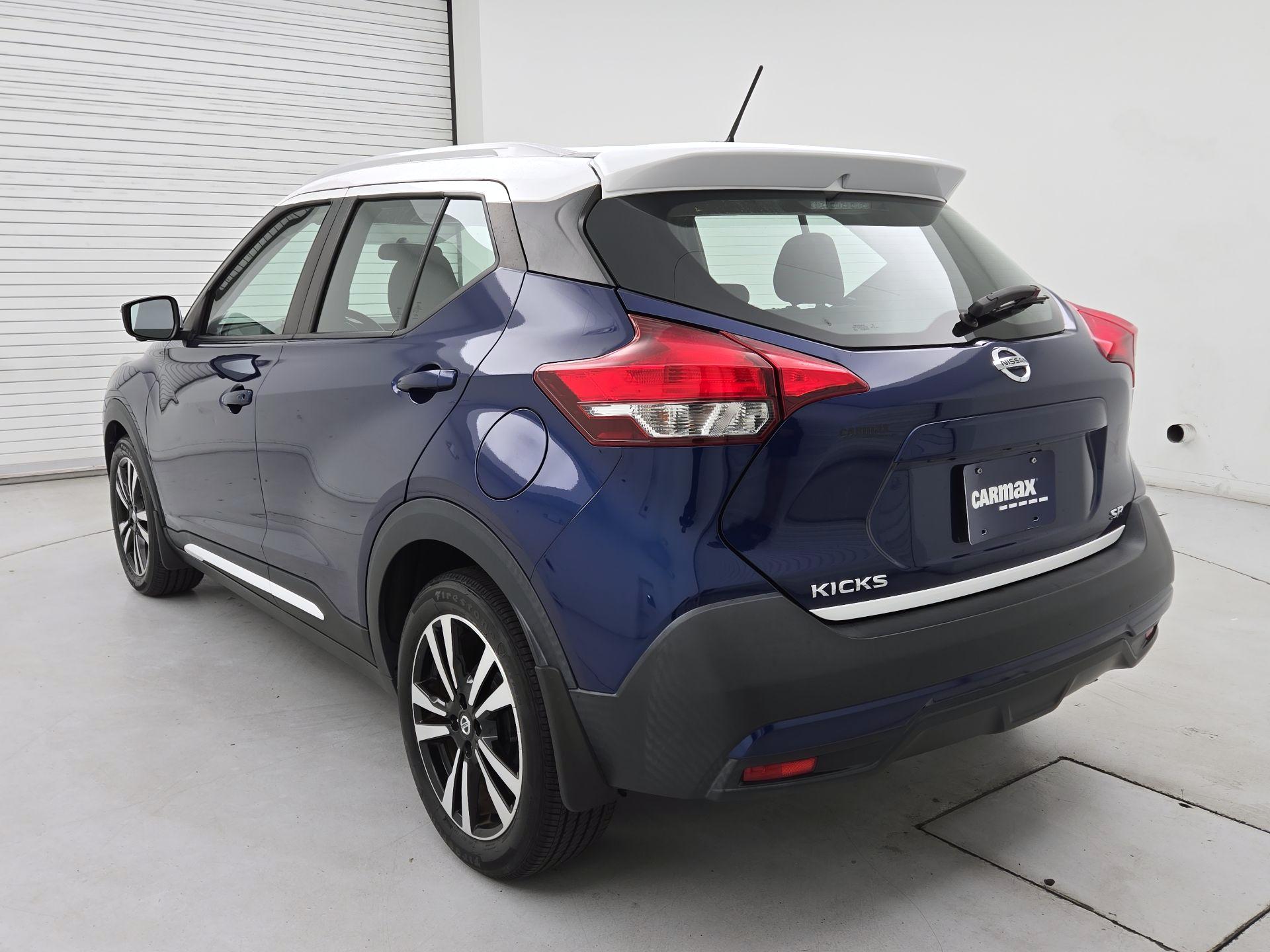 Thumbnail: 2019 Nissan Kicks - 7