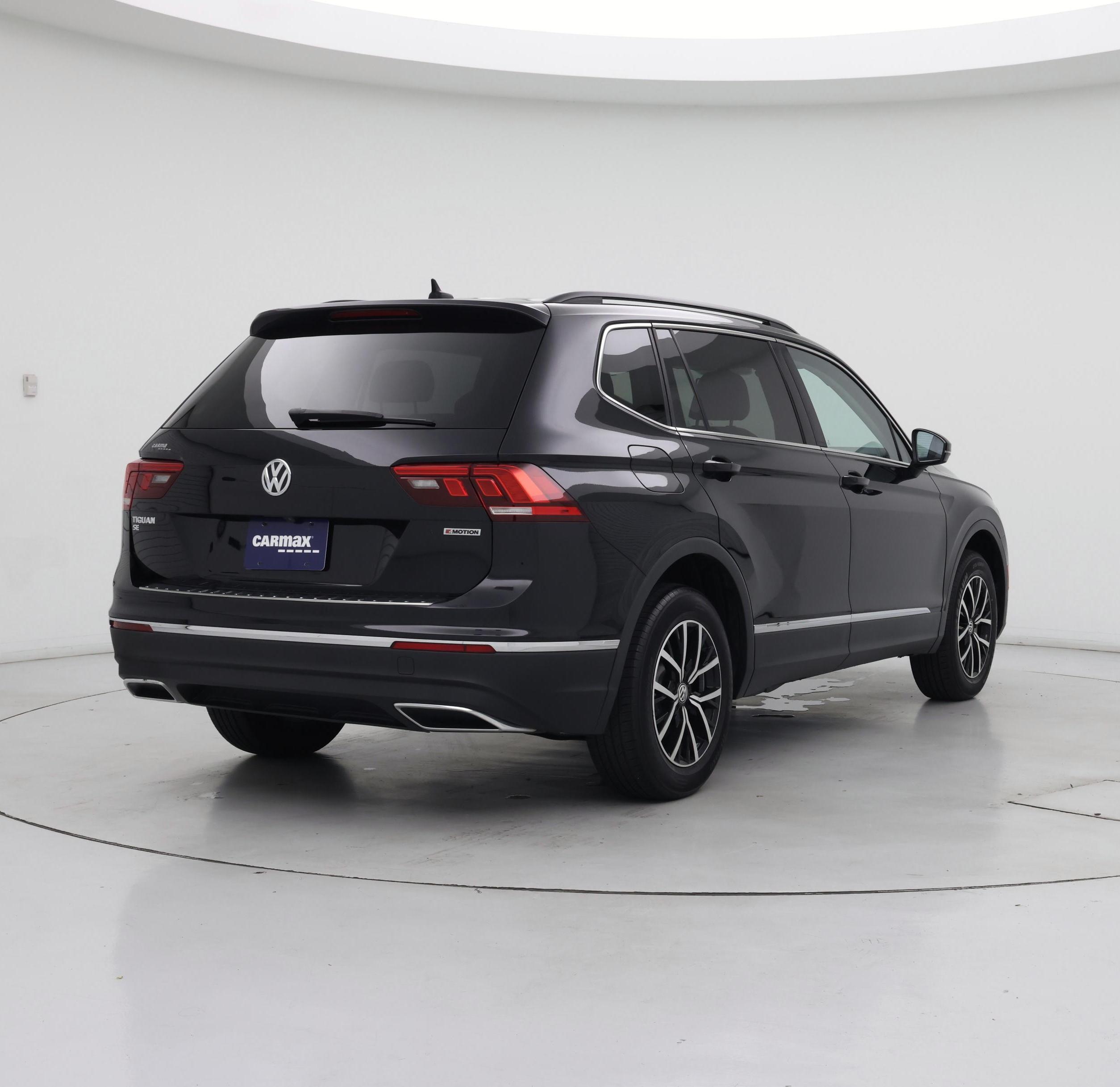 Thumbnail: 2021 Volkswagen Tiguan - 8