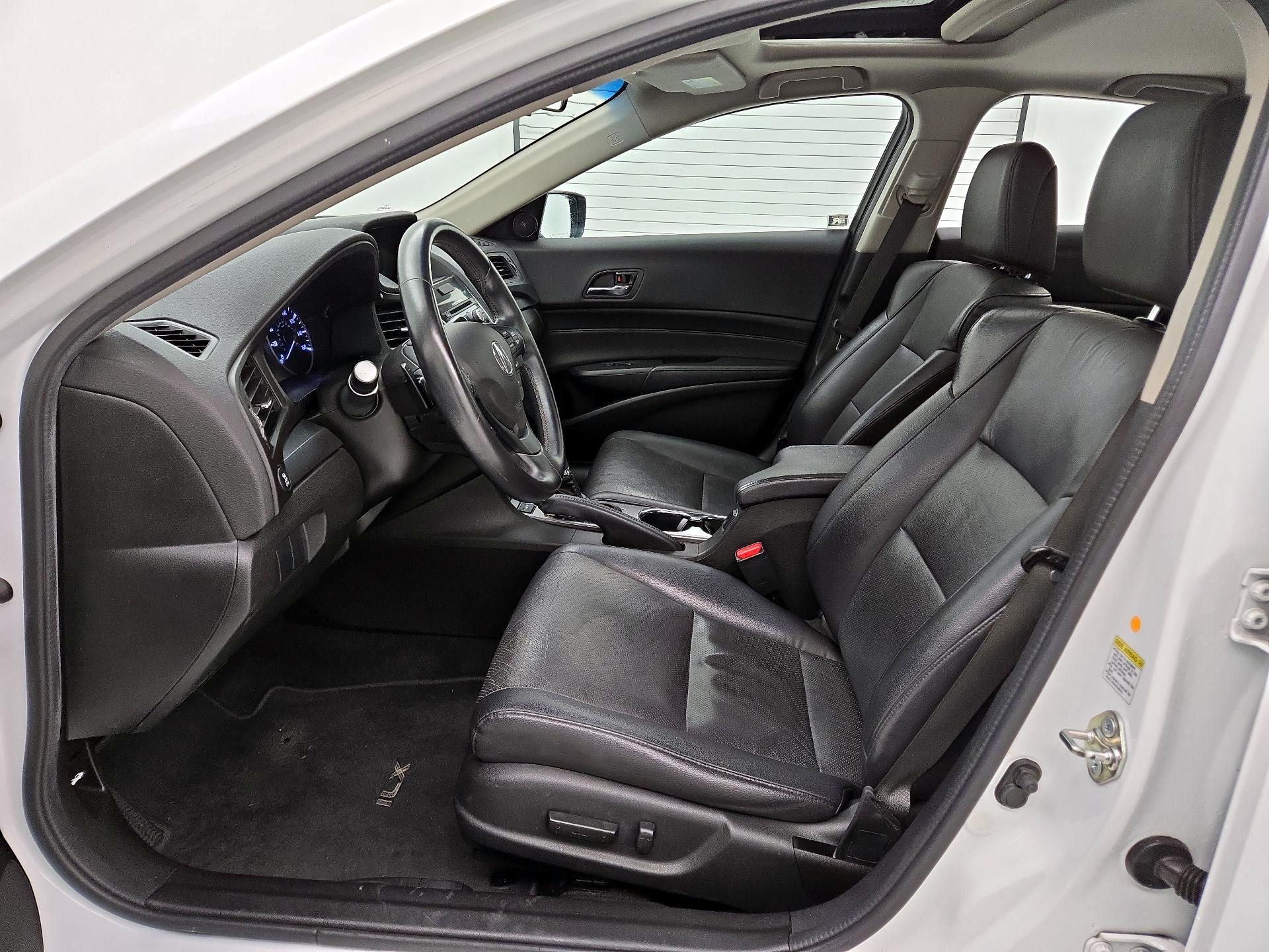 Thumbnail: 2015 Acura ILX - 11