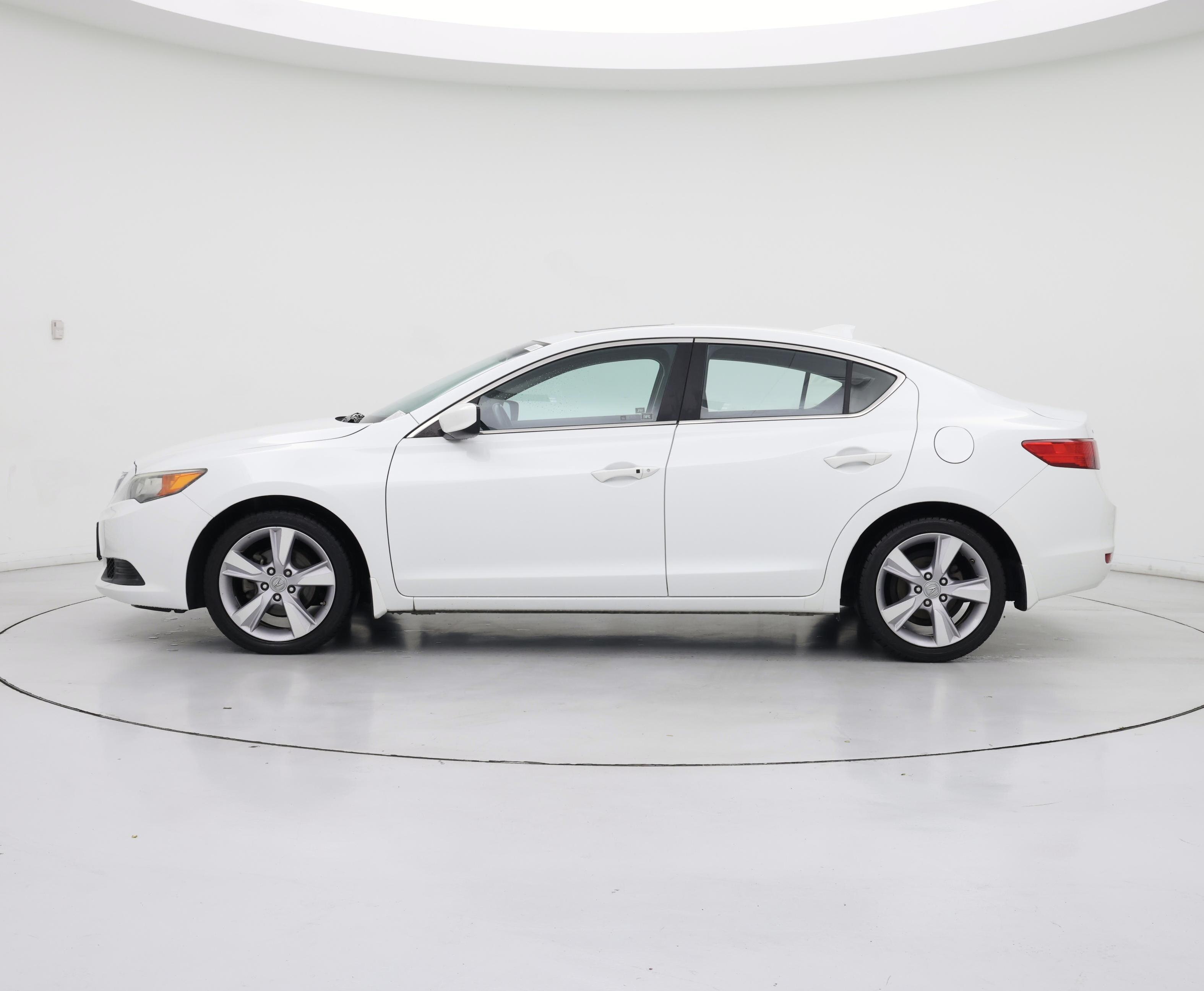 Thumbnail: 2015 Acura ILX - 3