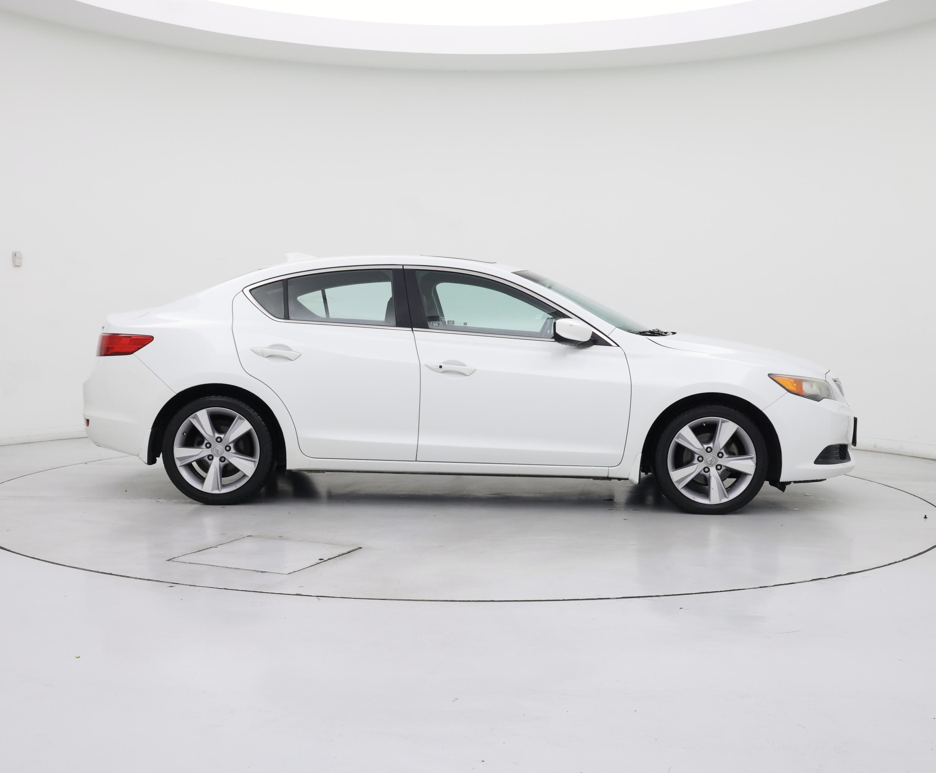 Thumbnail: 2015 Acura ILX - 7