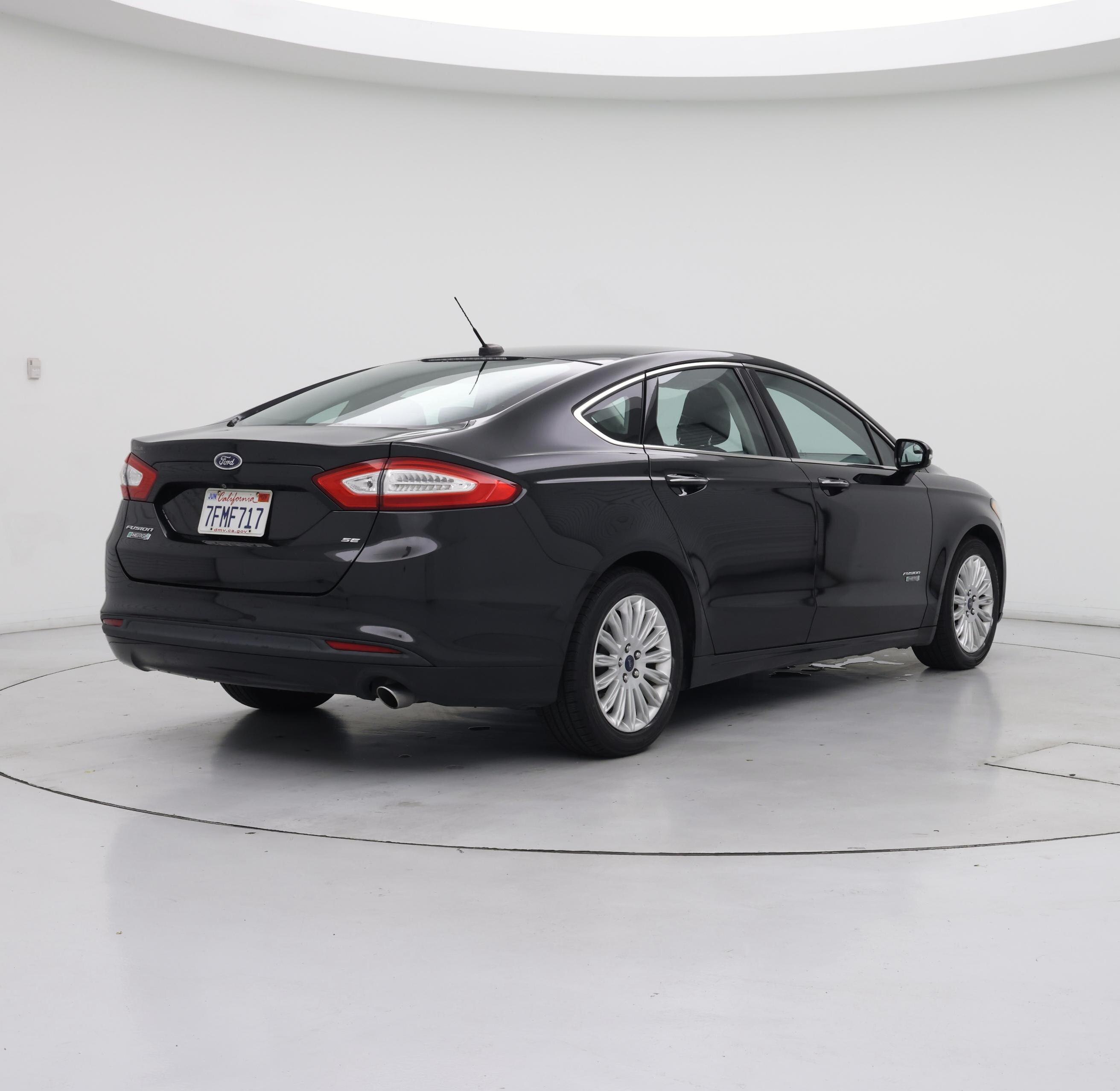 Thumbnail: 2014 Ford Fusion - 8