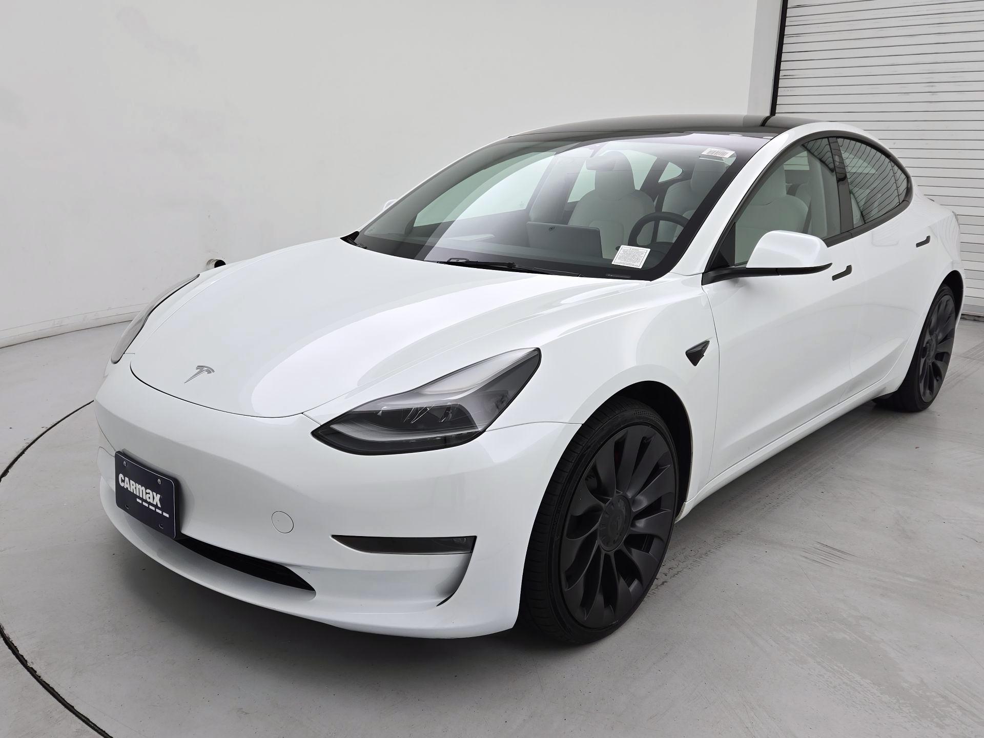 Thumbnail: 2023 Tesla Model 3 - 3