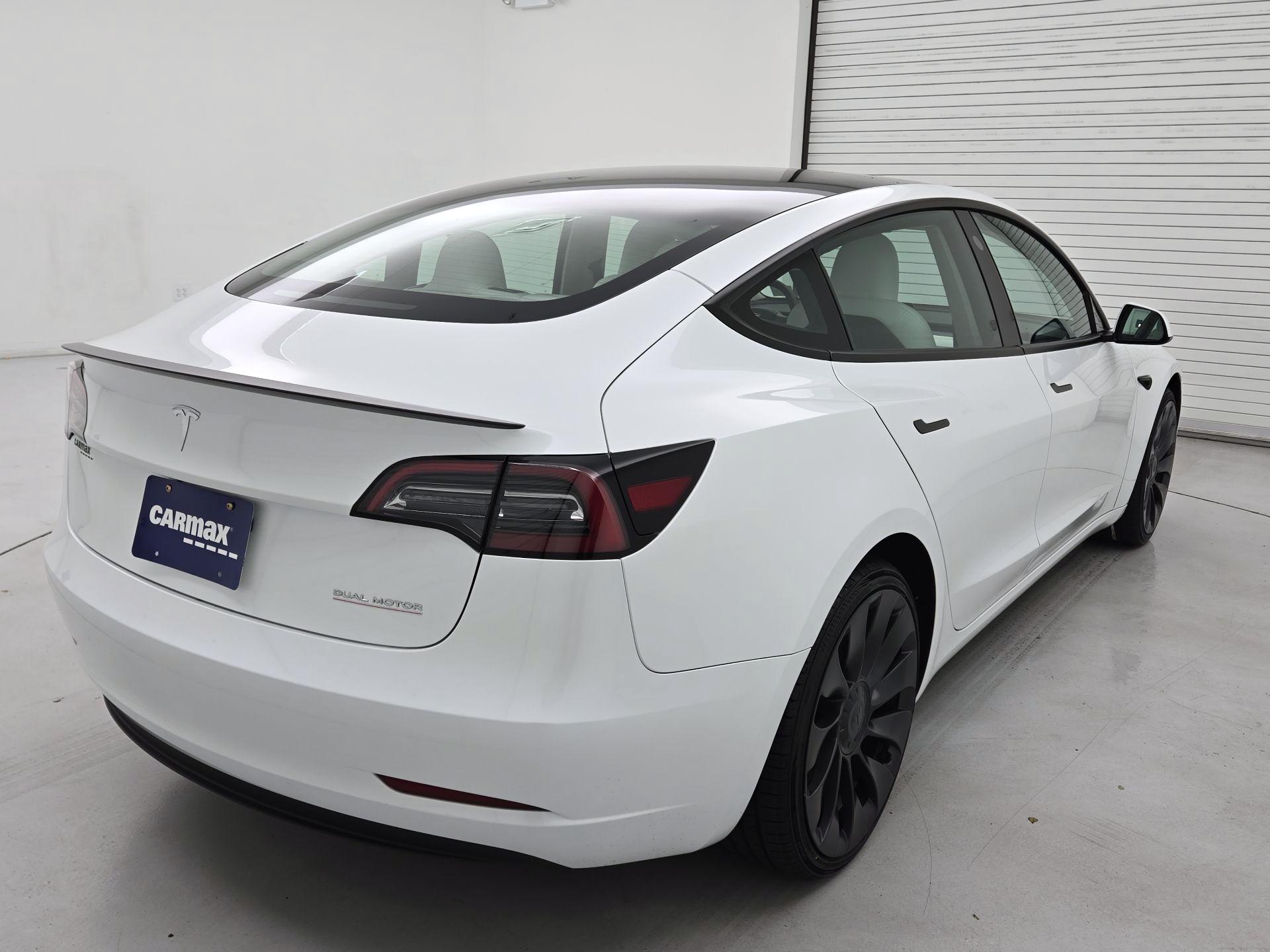 Thumbnail: 2023 Tesla Model 3 - 5