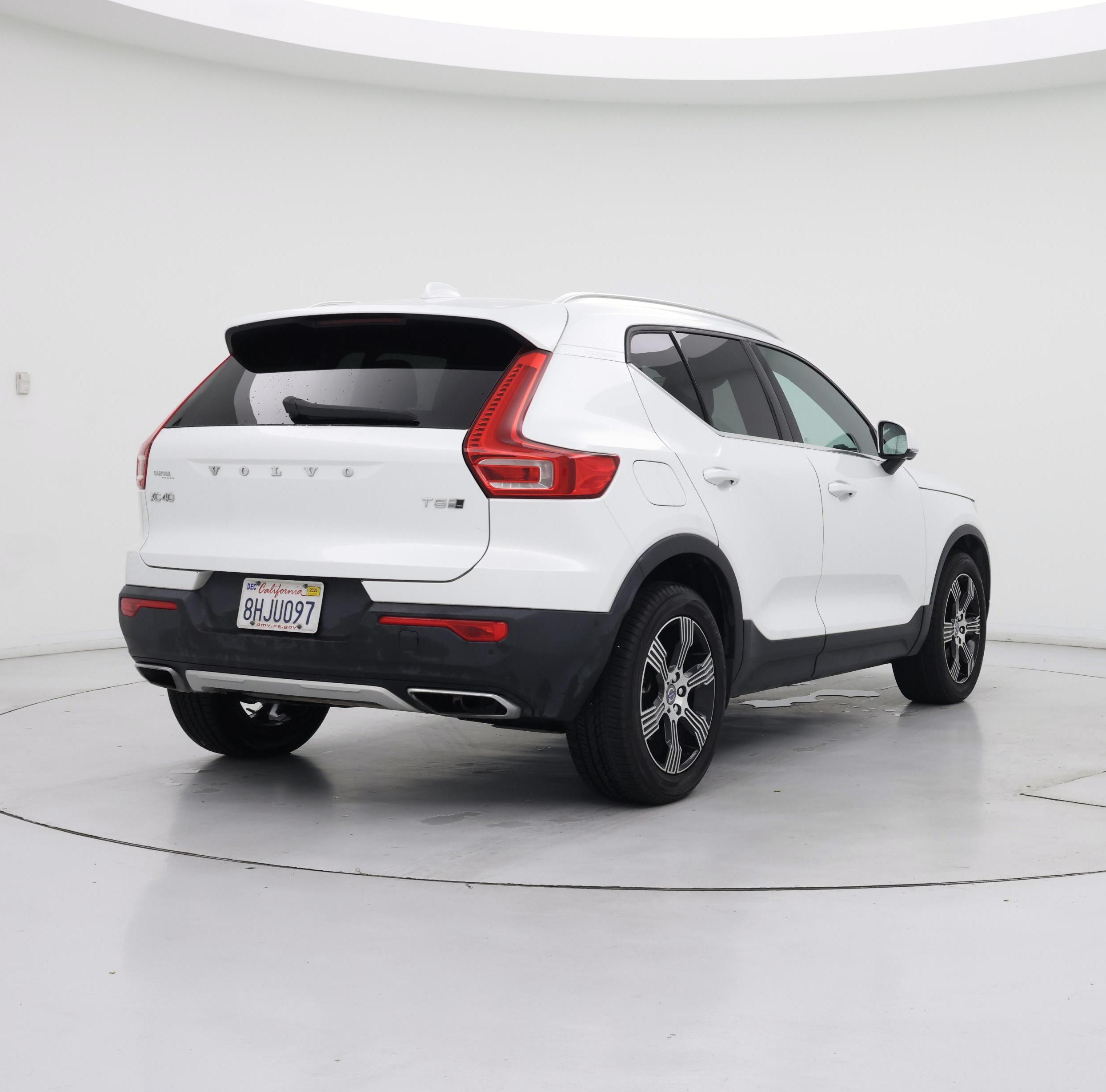 Thumbnail: 2019 Volvo XC40 - 8