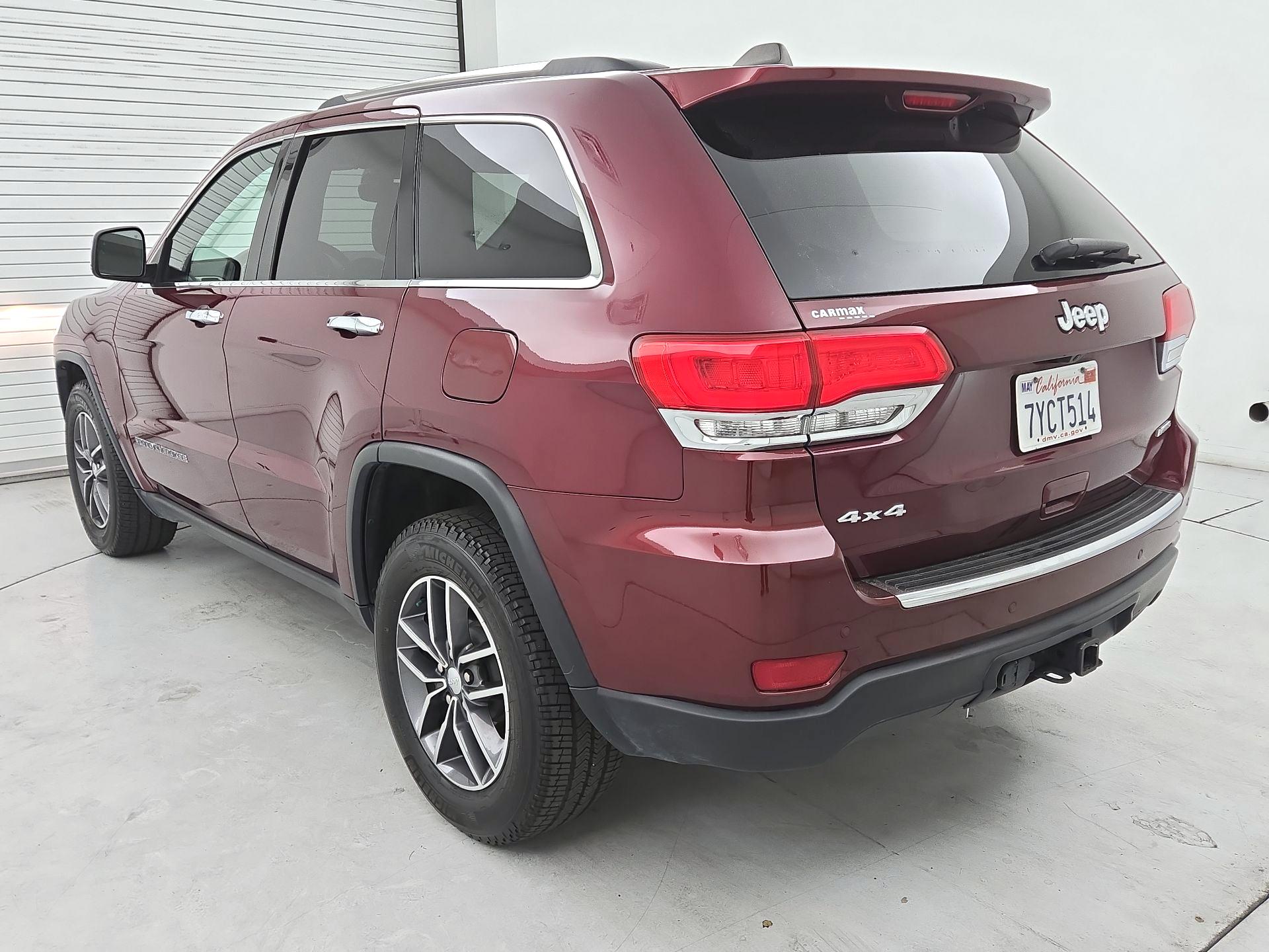 Thumbnail: 2017 Jeep Grand Cherokee - 7