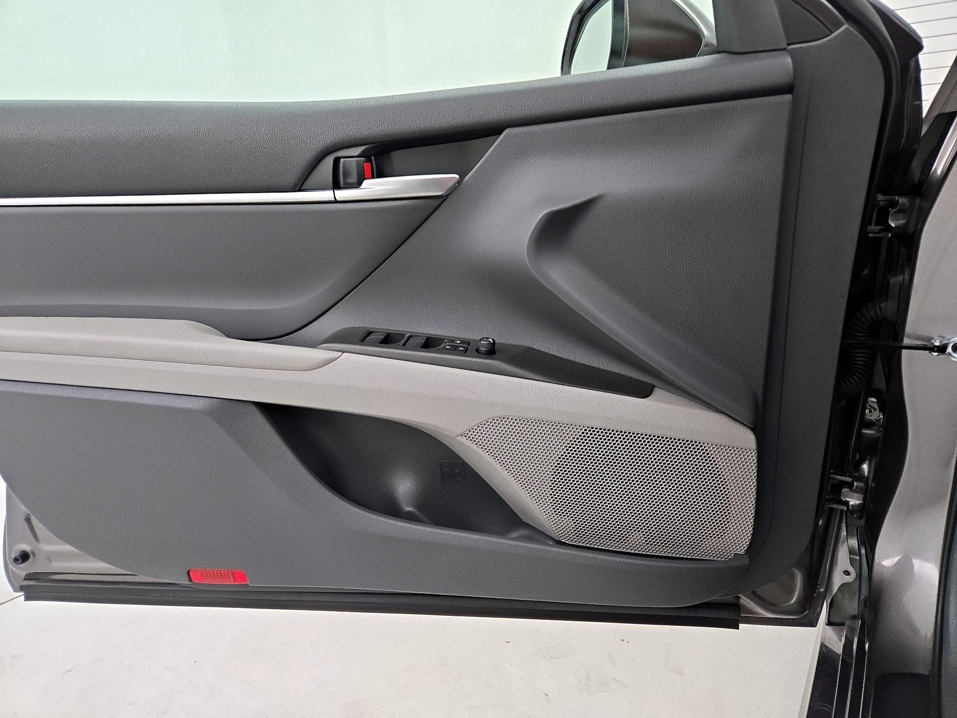 Thumbnail: 2024 Toyota Camry - 10