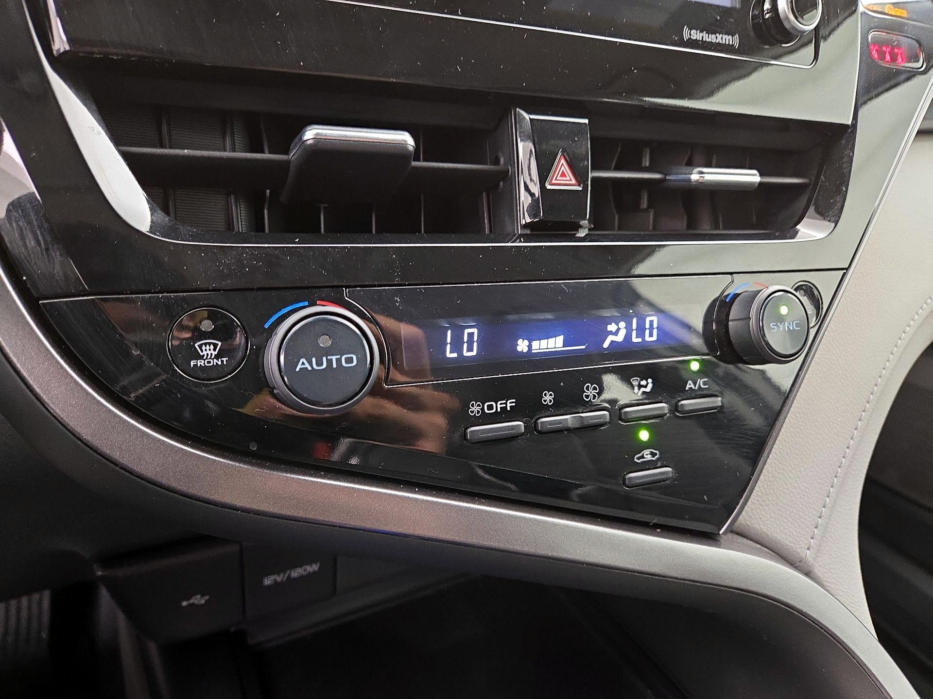 Thumbnail: 2024 Toyota Camry - 14