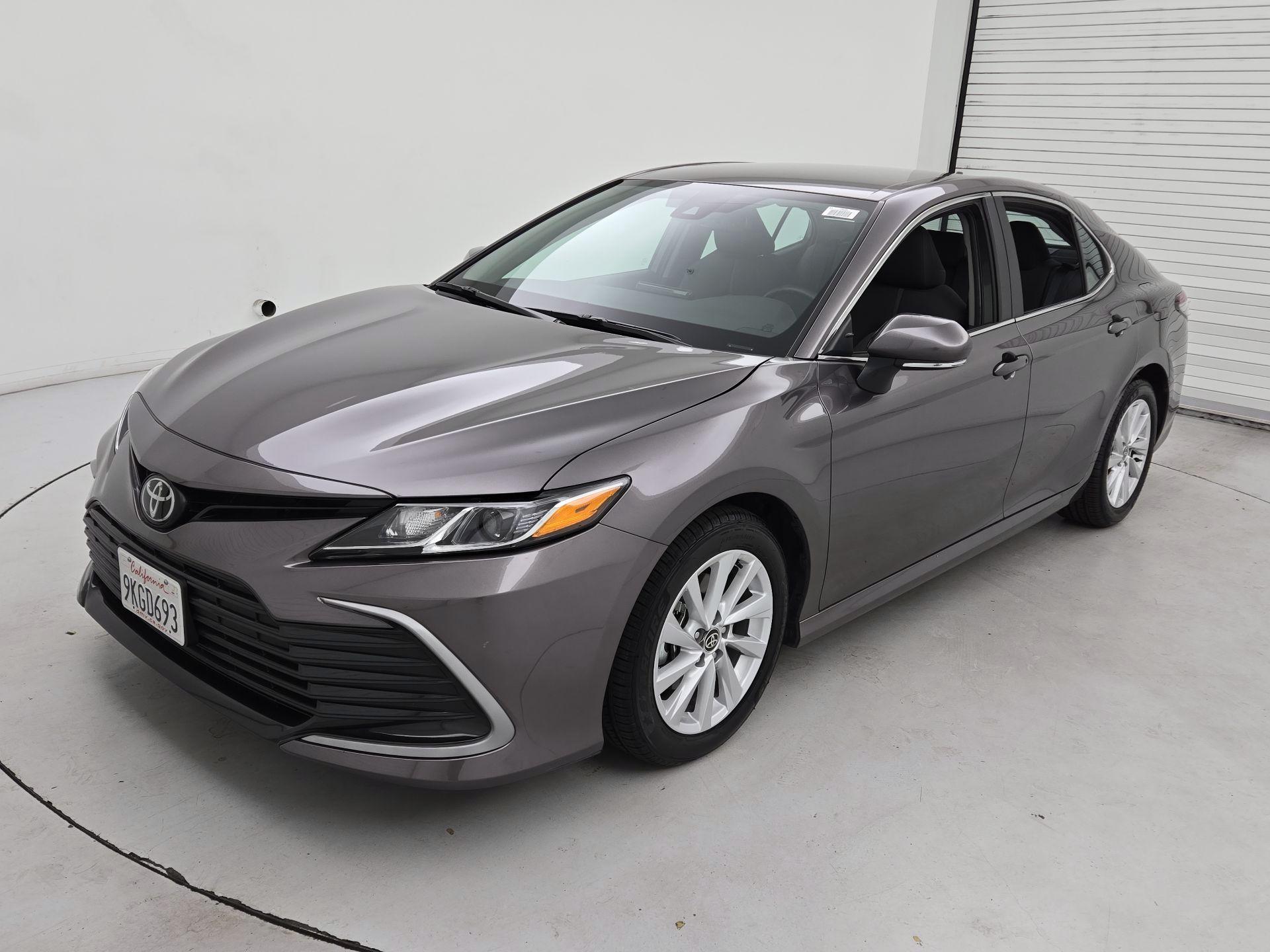 Thumbnail: 2024 Toyota Camry - 3