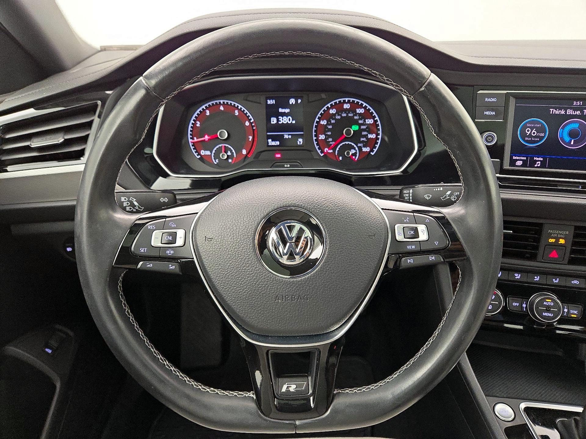Thumbnail: 2019 Volkswagen Jetta - 10