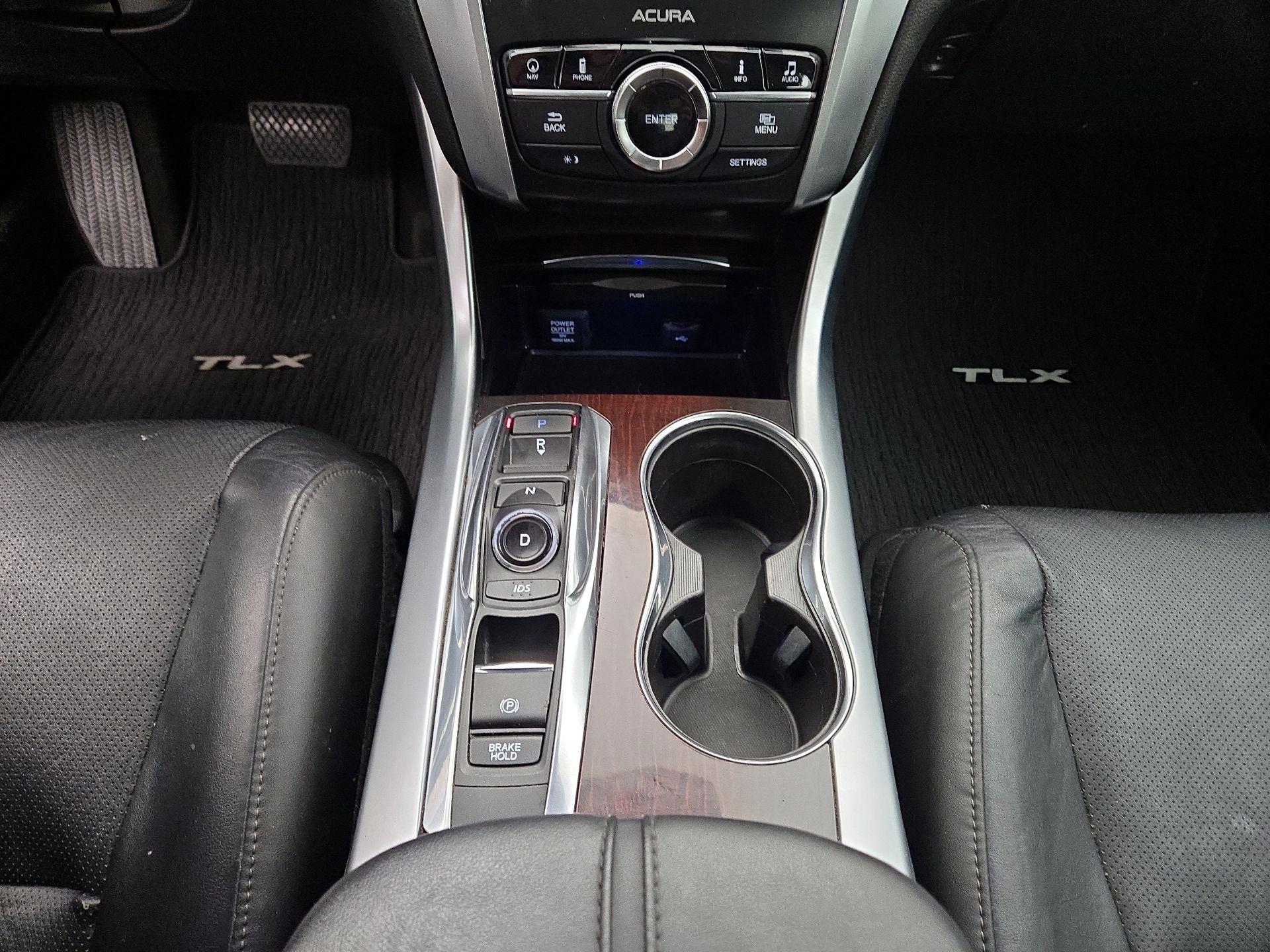 Thumbnail: 2015 Acura TLX - 18