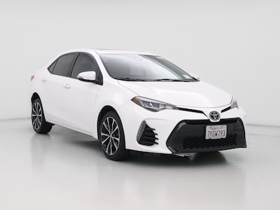White 2017 Toyota Corolla SE