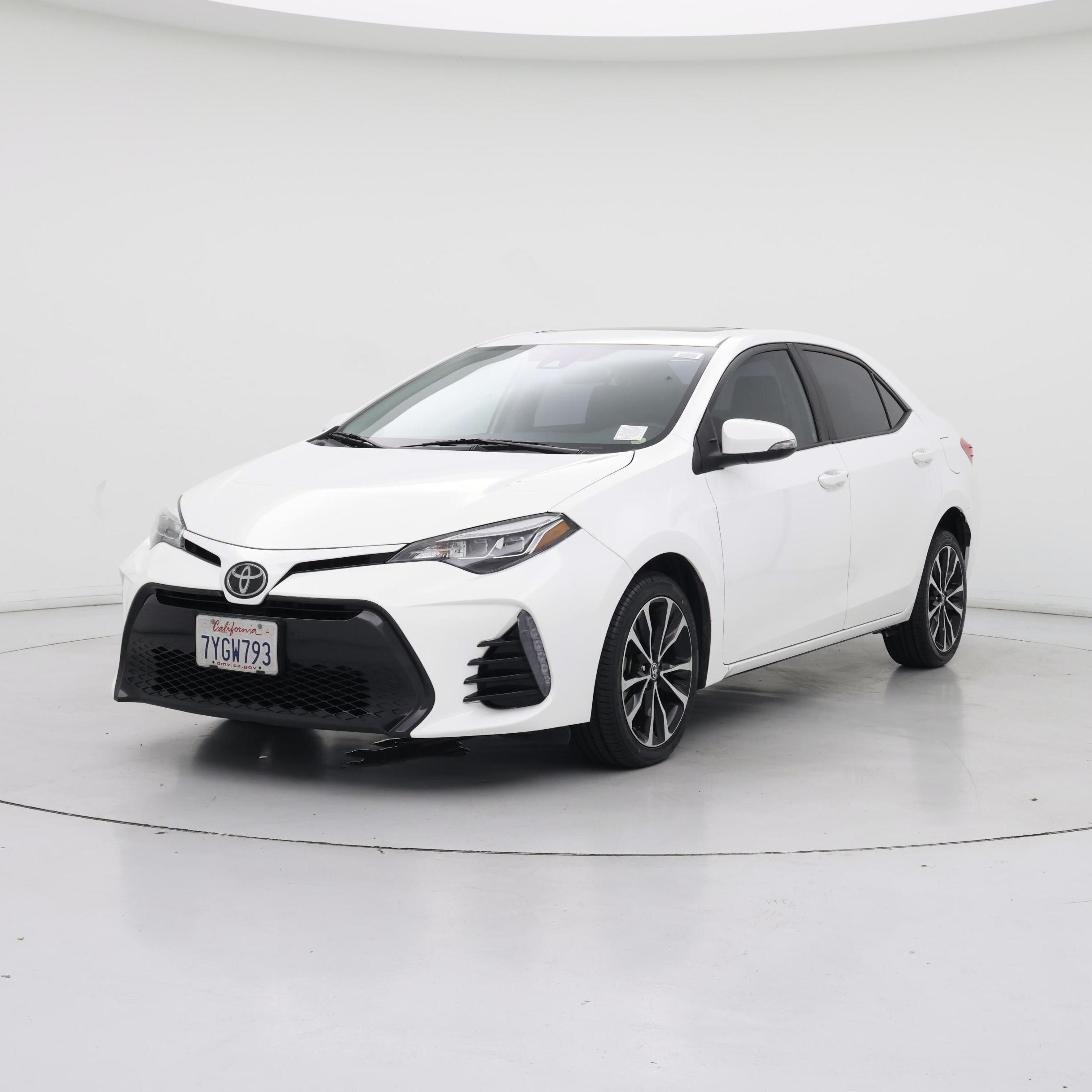 Thumbnail: 2017 Toyota Corolla - 4
