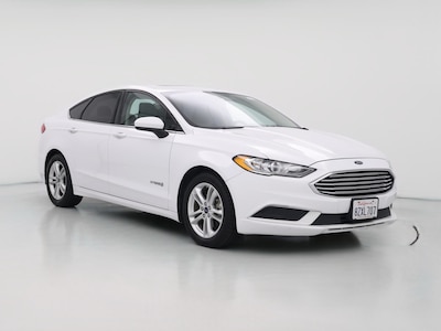 White 2018 Ford Fusion Hybrid SE