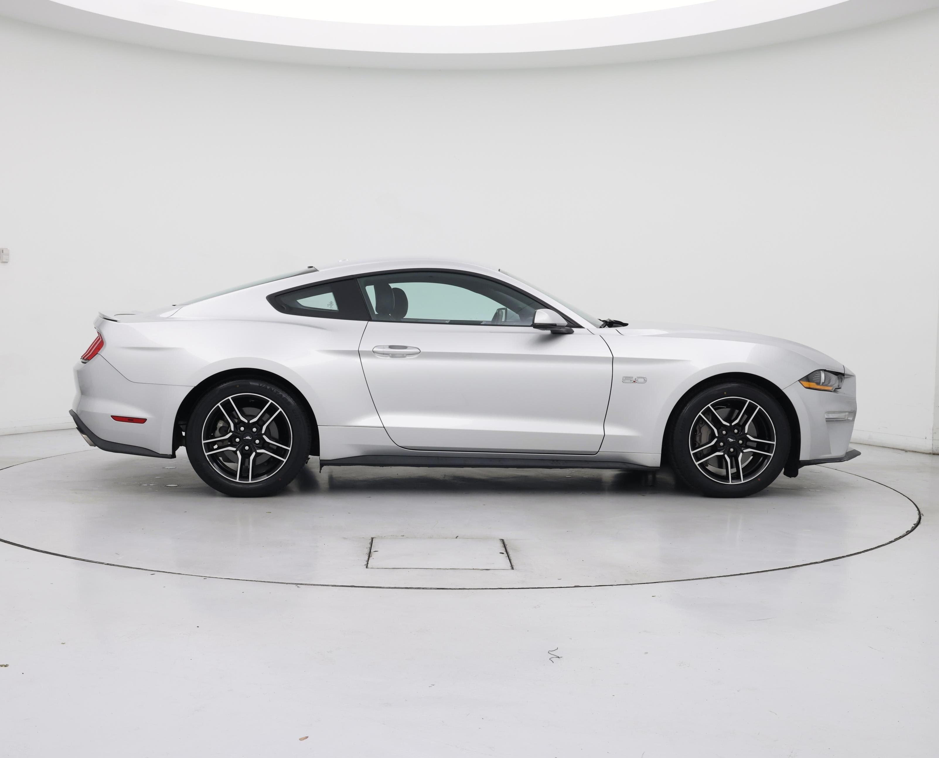 Thumbnail: 2019 Ford Mustang - 7