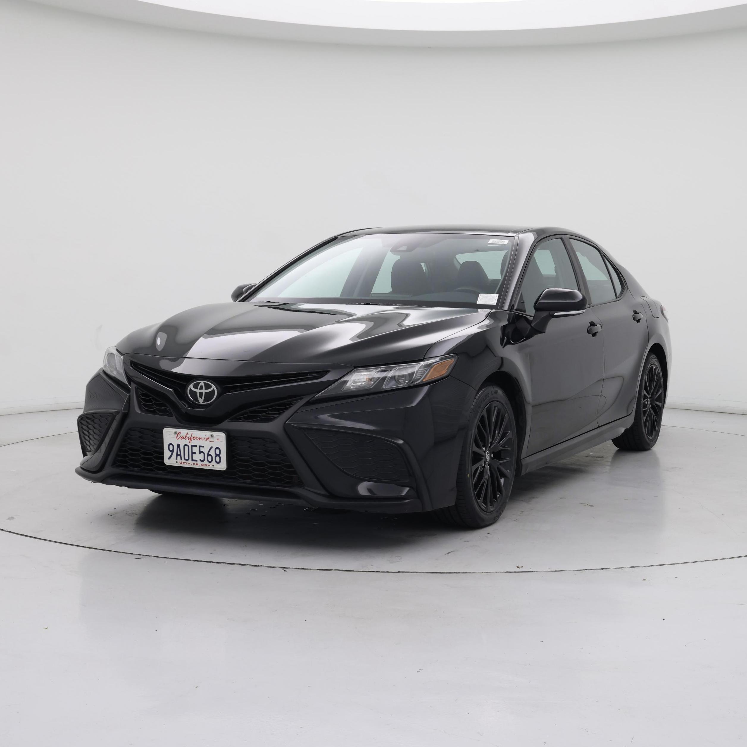 Thumbnail: 2022 Toyota Camry - 4
