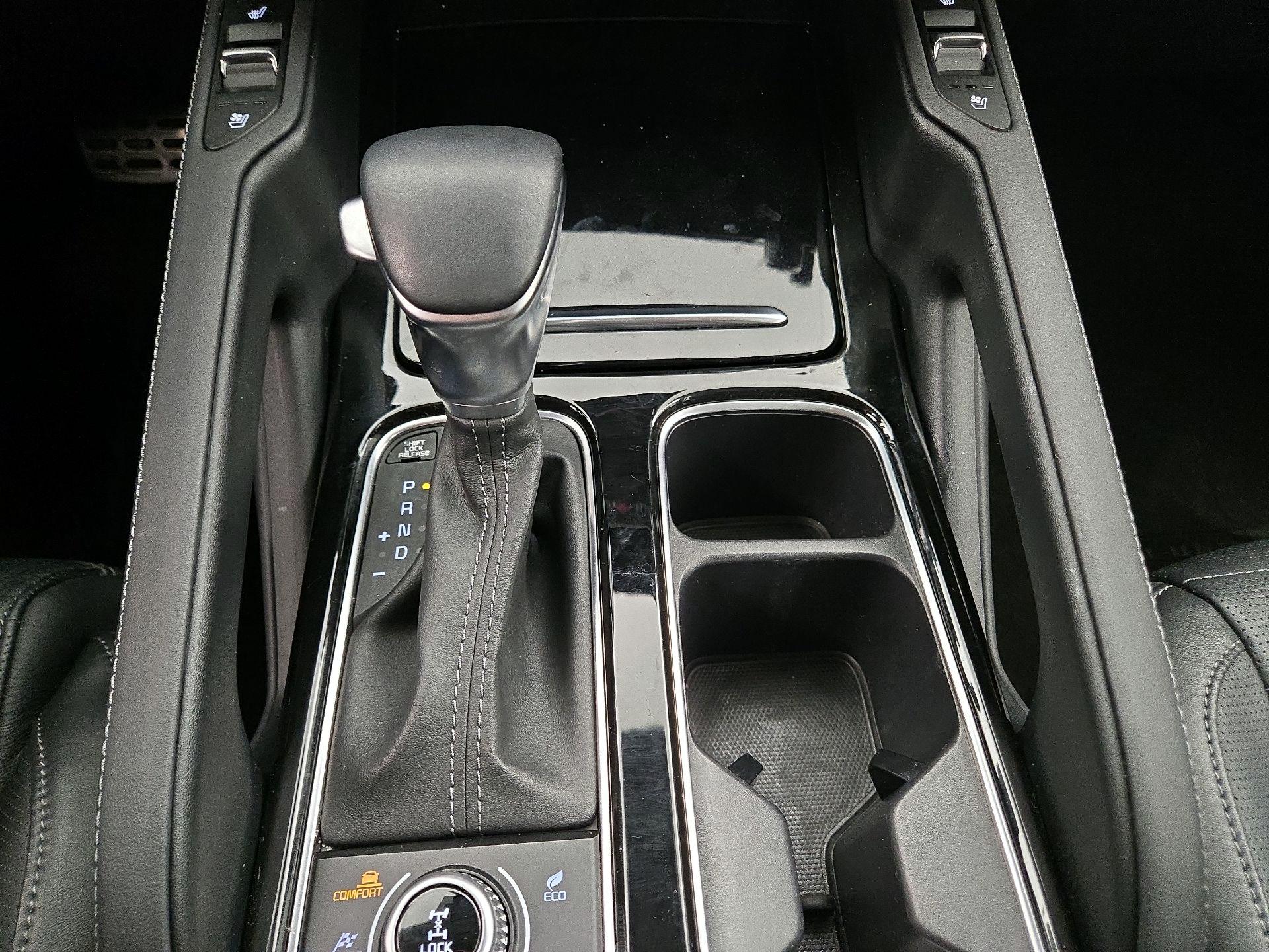 Thumbnail: 2022 Kia Telluride - 18