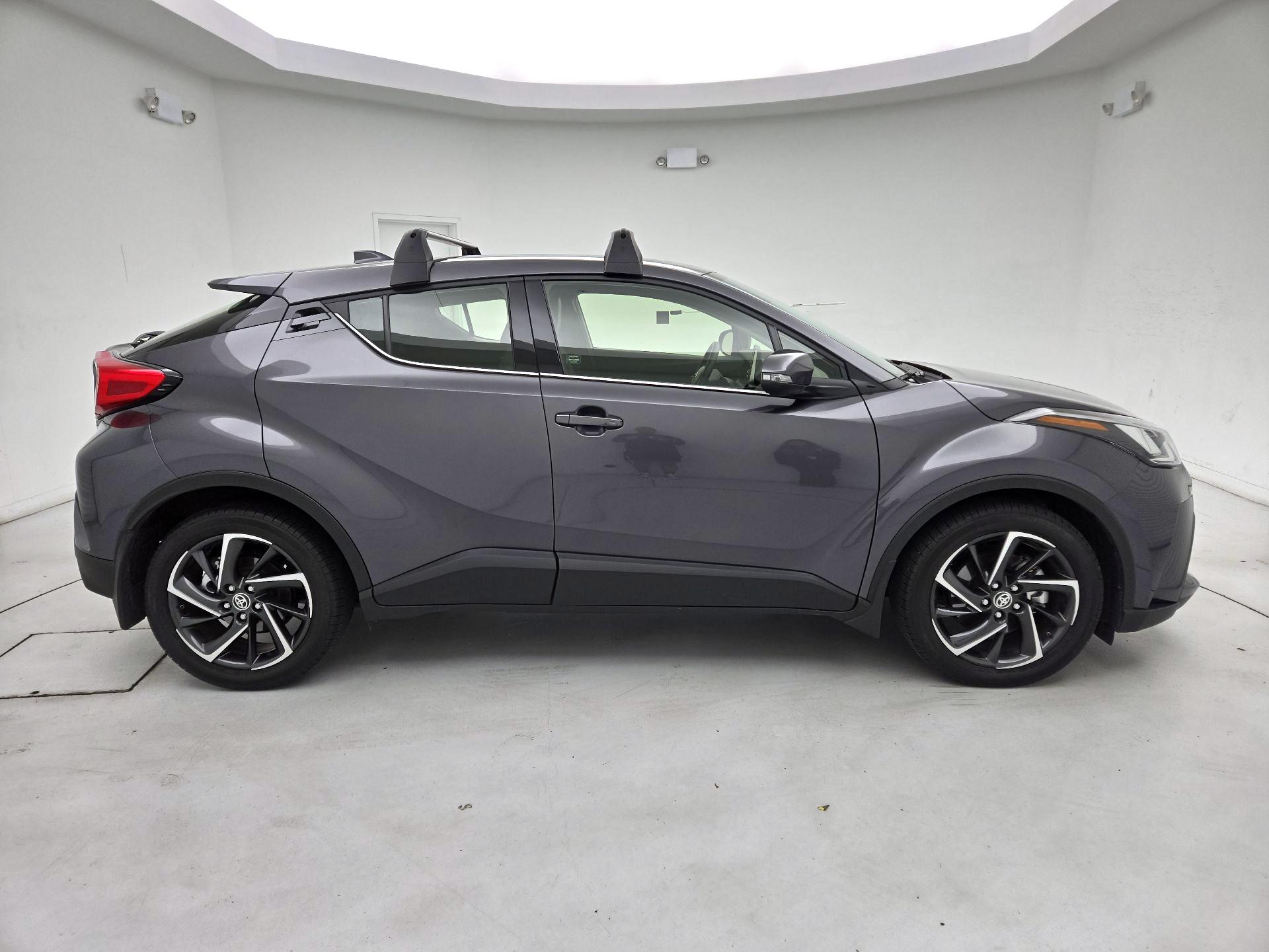Thumbnail: 2021 Toyota C-HR - 4