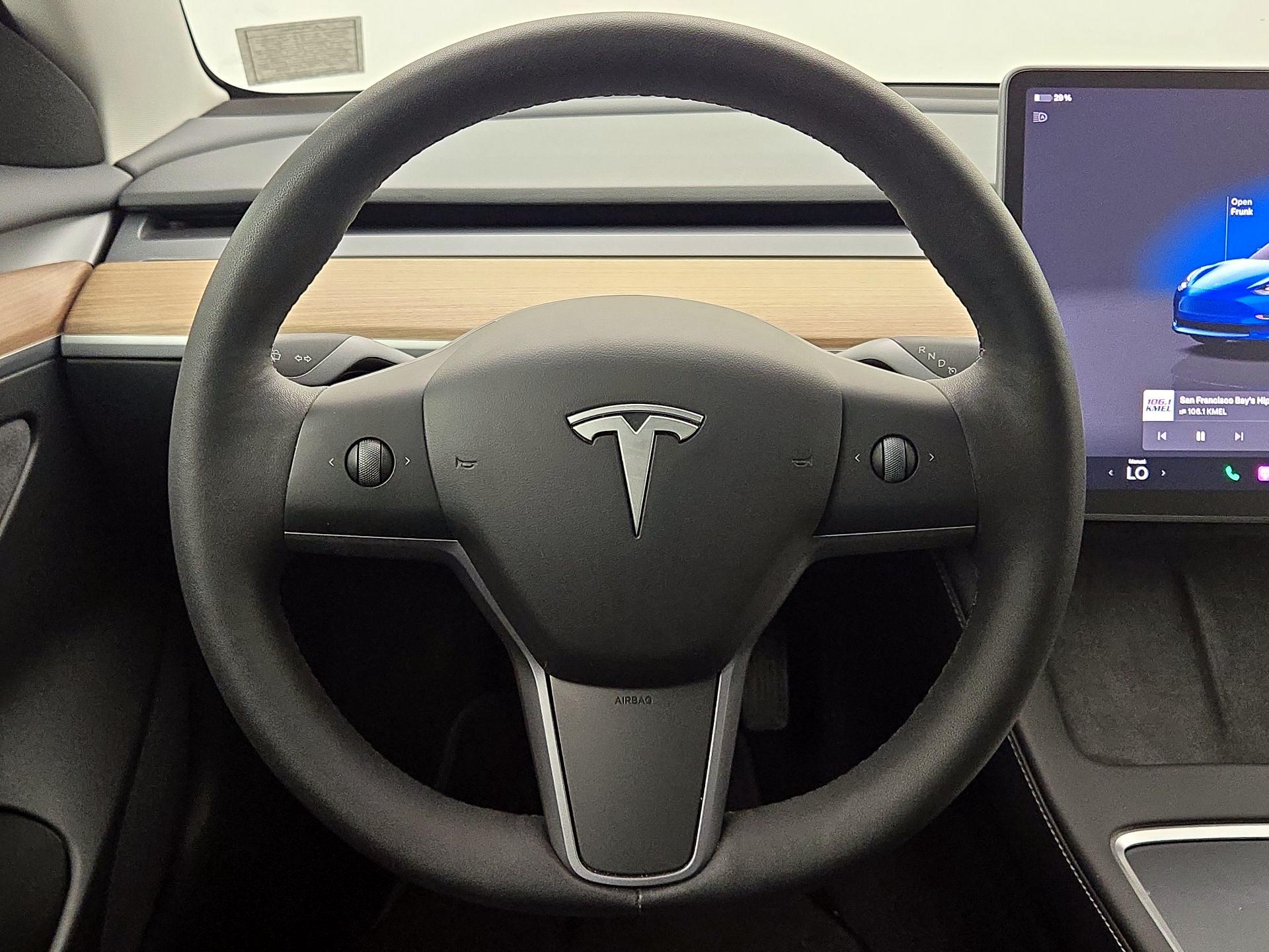 Thumbnail: 2023 Tesla Model 3 - 10