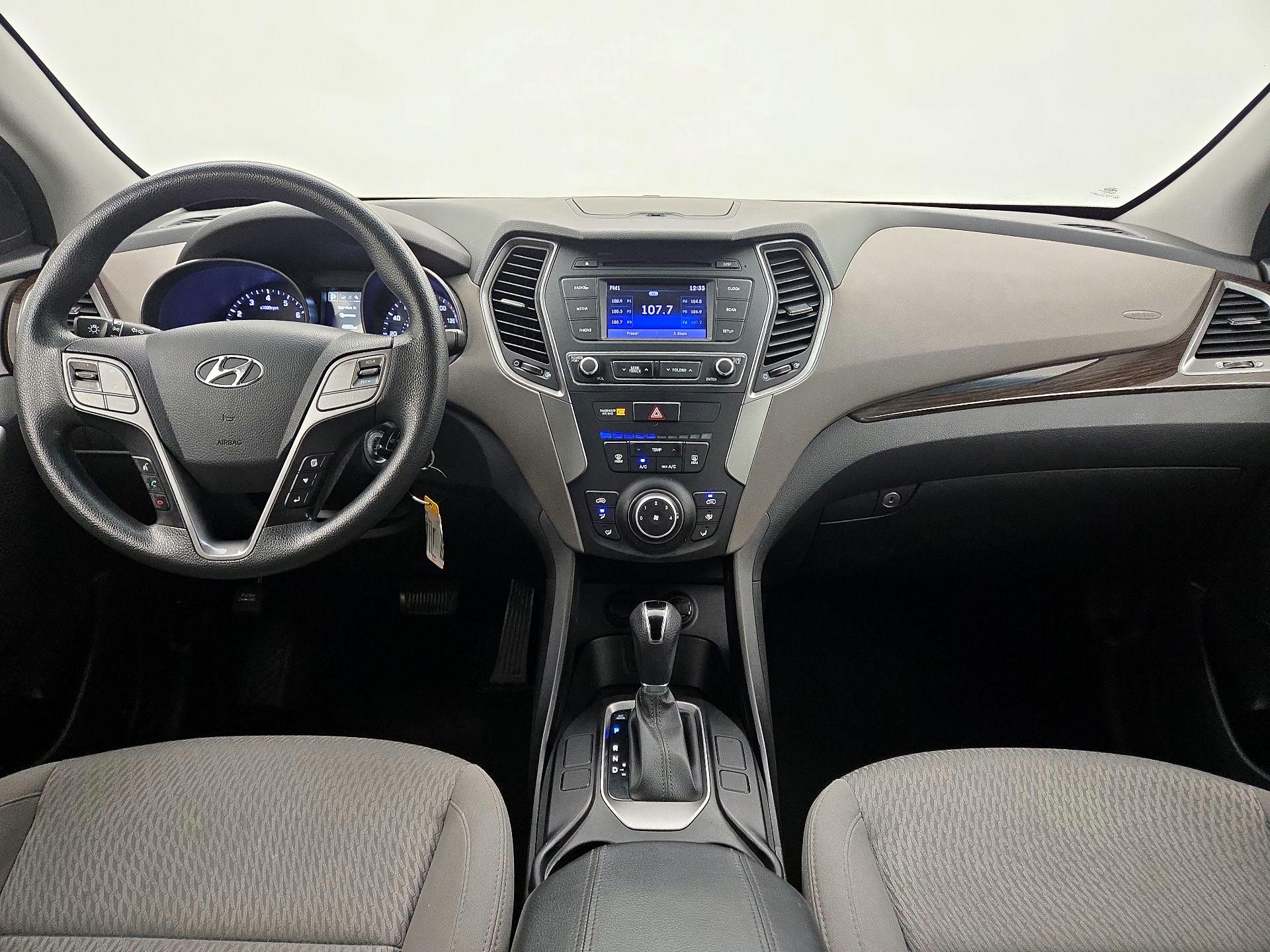 Thumbnail: 2018 Hyundai Santa Fe - 9