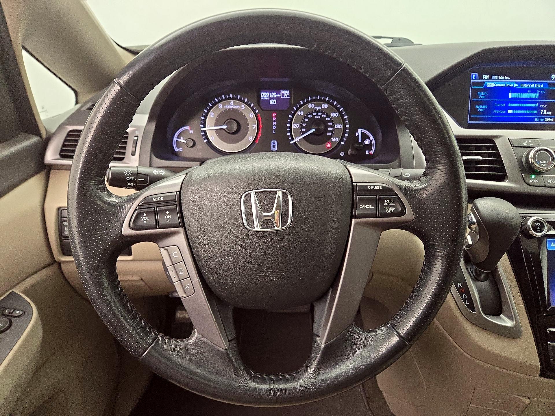 Thumbnail: 2014 Honda Odyssey - 10
