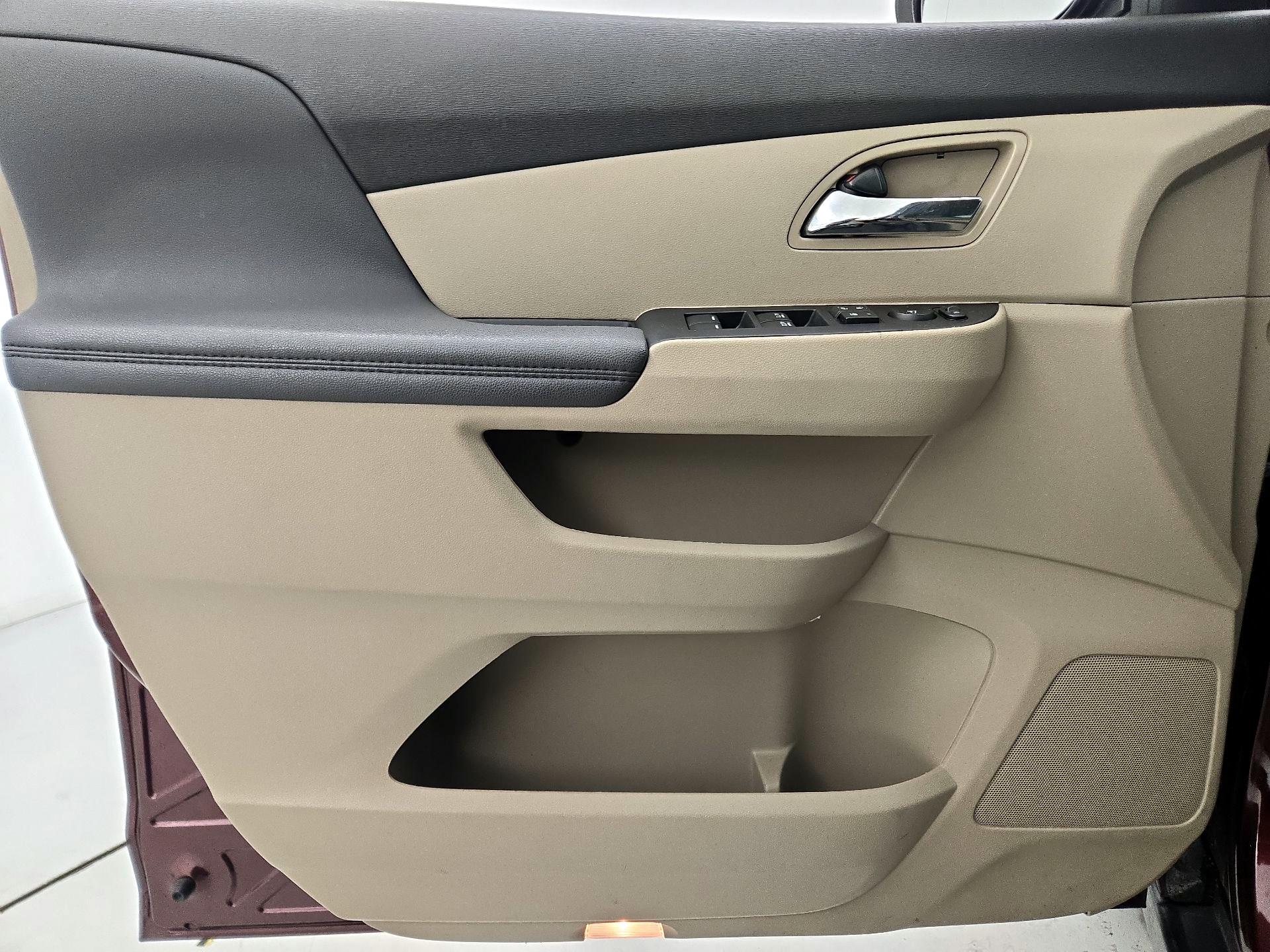 Thumbnail: 2014 Honda Odyssey - 12