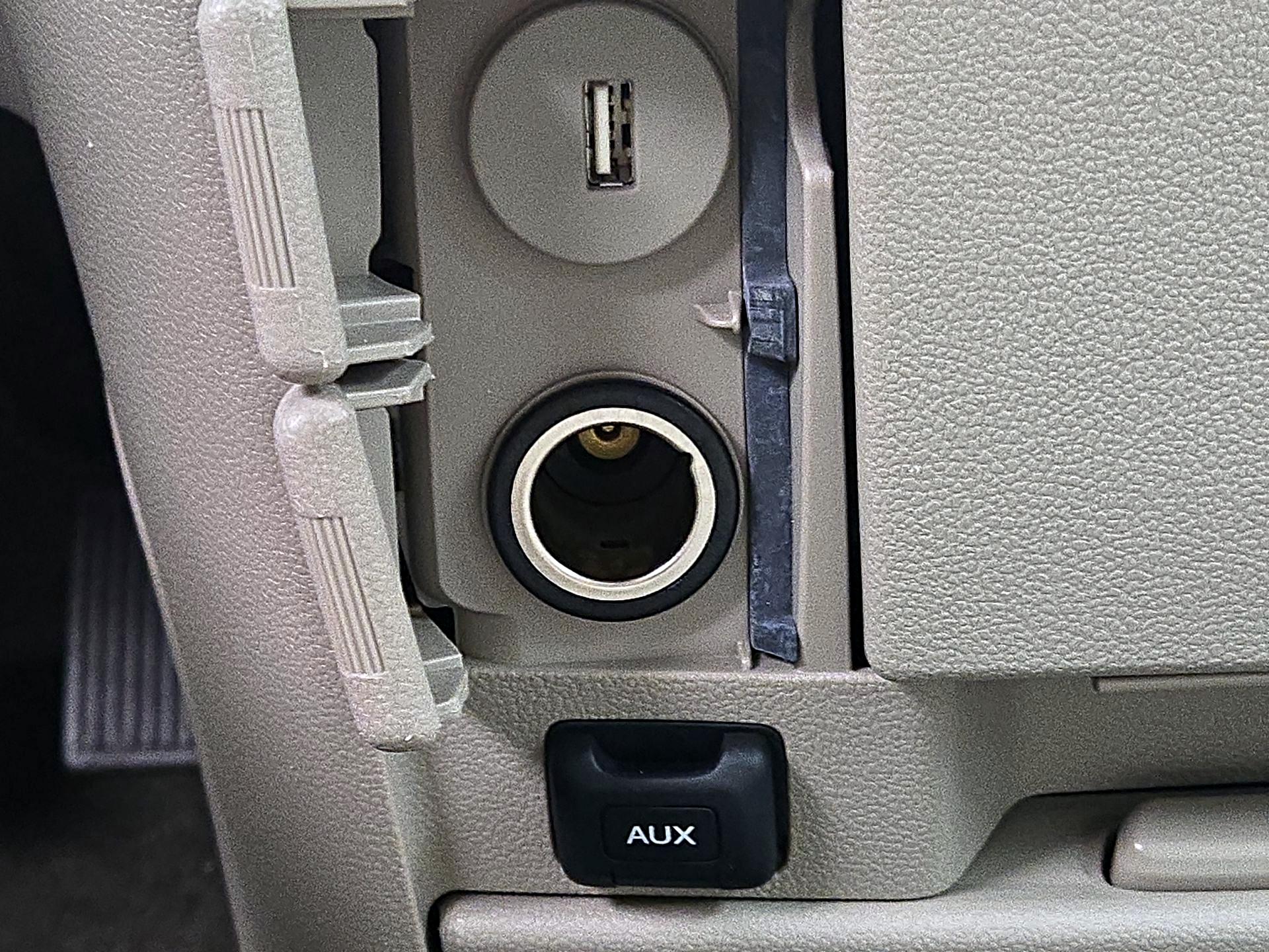 Thumbnail: 2014 Honda Odyssey - 18