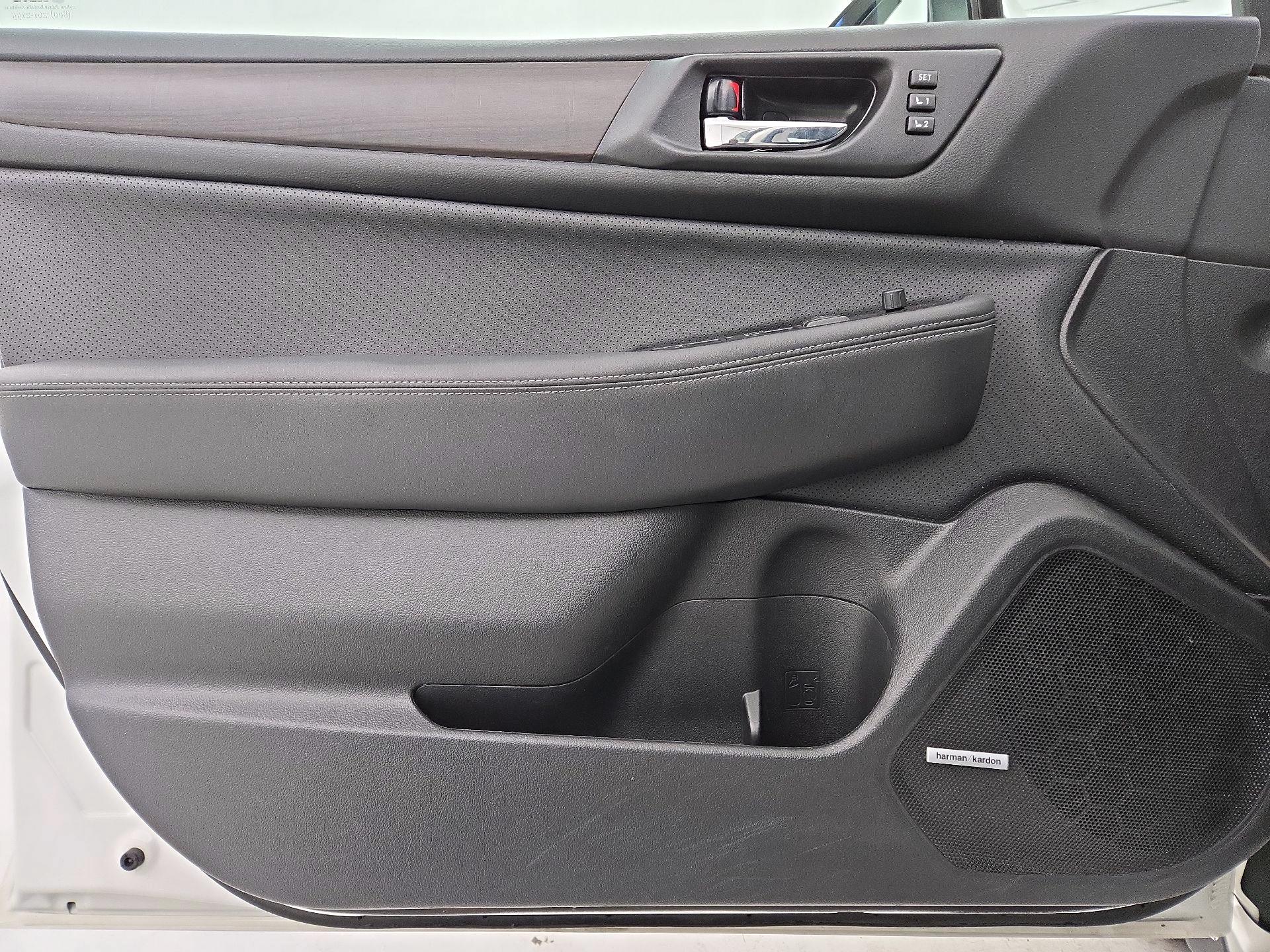Thumbnail: 2017 Subaru Legacy - 10