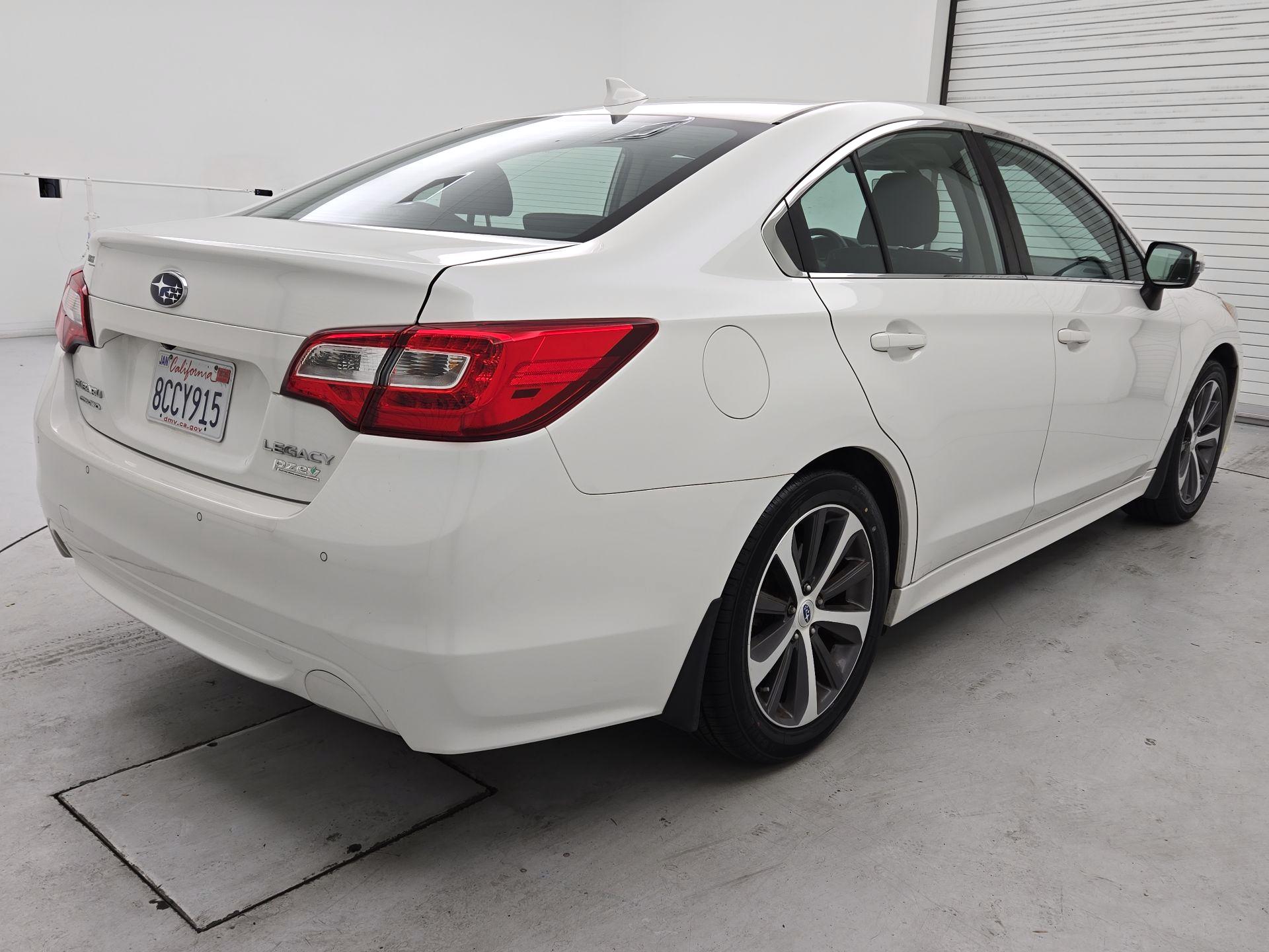 Thumbnail: 2017 Subaru Legacy - 5