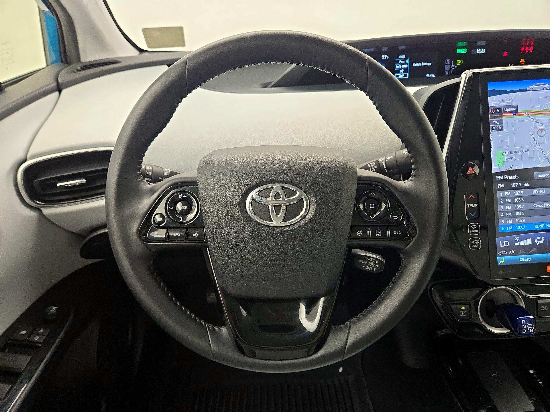 Thumbnail: 2021 Toyota Prius Prime - 10