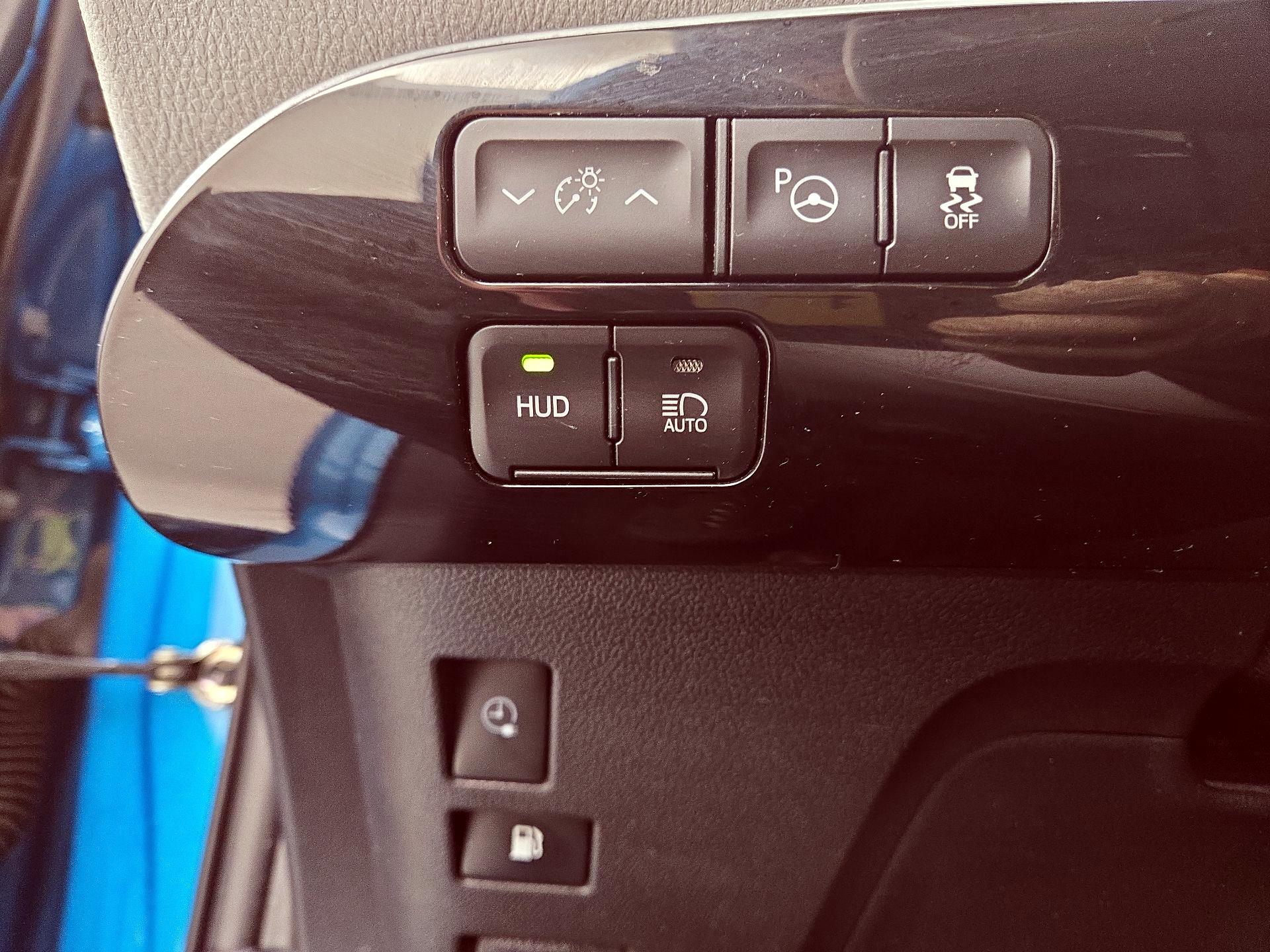 Thumbnail: 2021 Toyota Prius Prime - 13