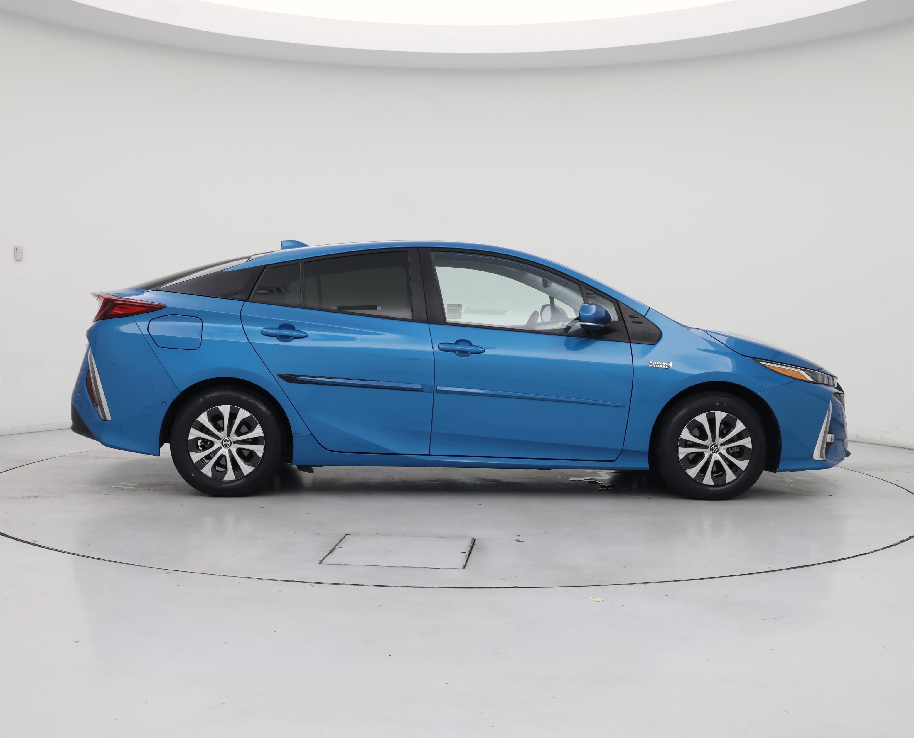Thumbnail: 2021 Toyota Prius Prime - 7