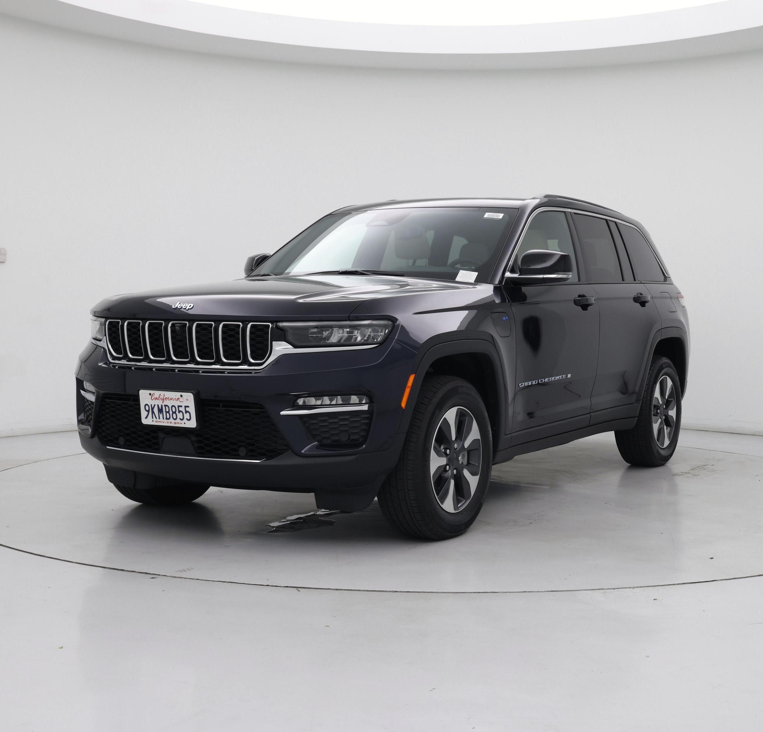 Thumbnail: 2023 Jeep Grand Cherokee - 4