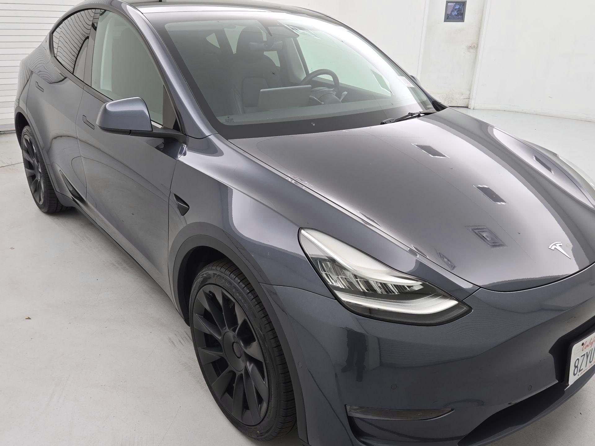 Thumbnail: 2022 Tesla Model Y - 1