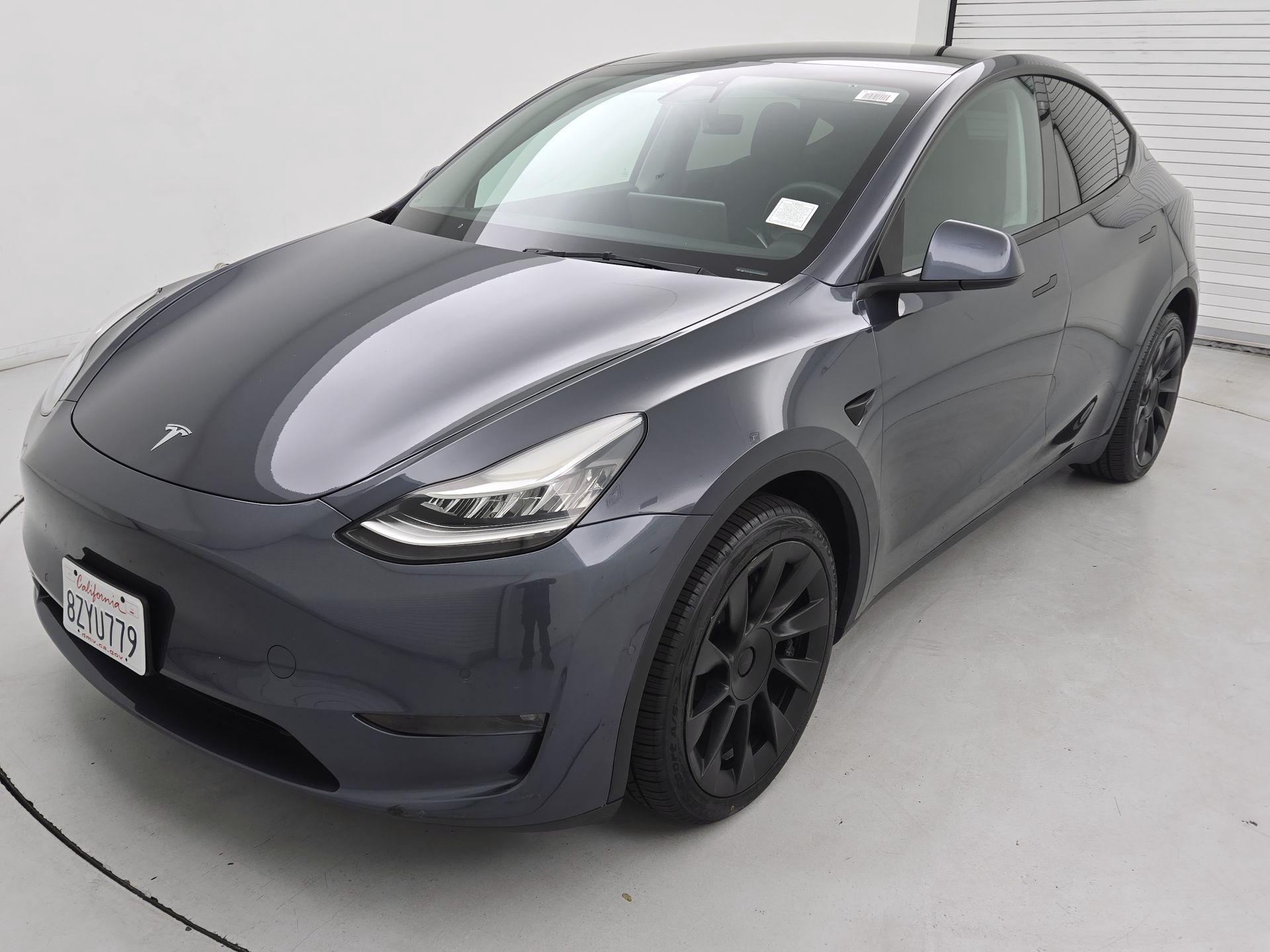 Thumbnail: 2022 Tesla Model Y - 3