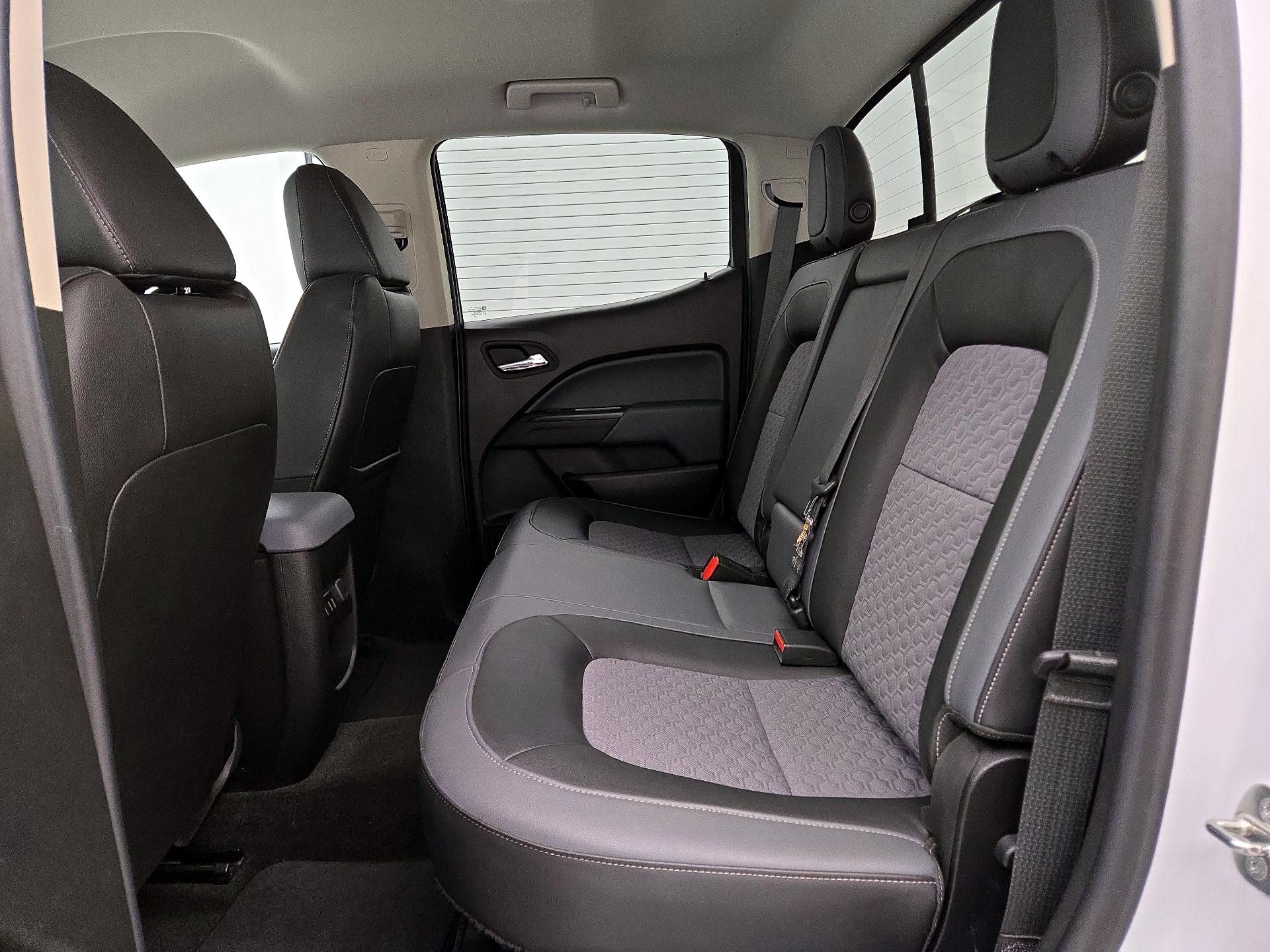 Thumbnail: 2016 Chevrolet Colorado - 20