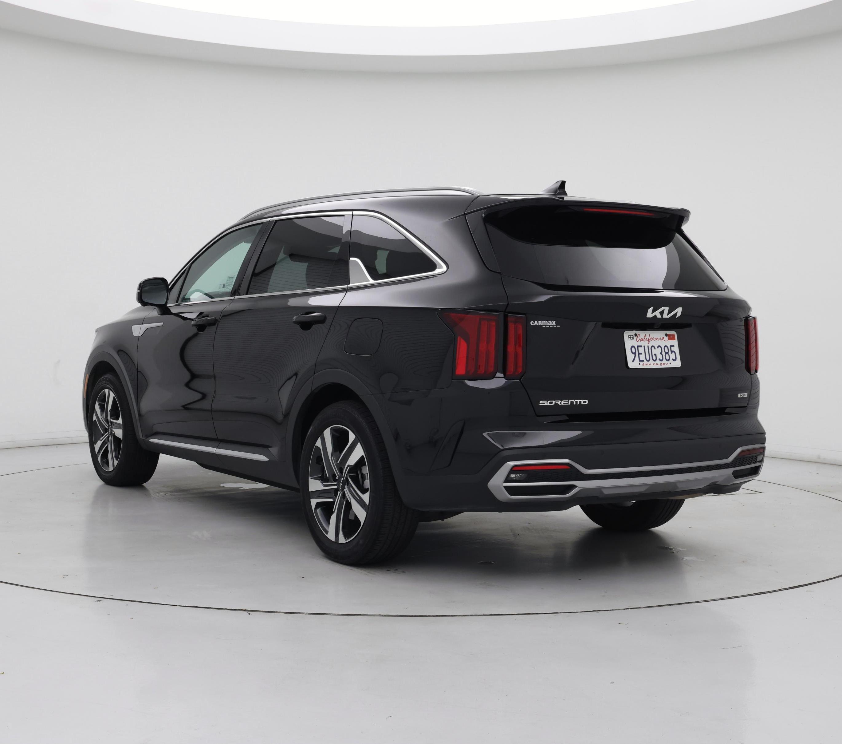 Thumbnail: 2023 Kia Sorento - 2