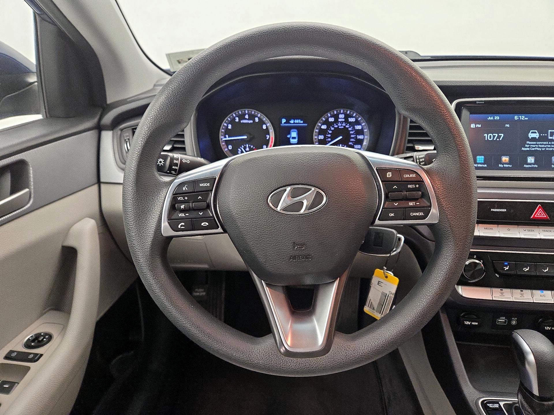 Thumbnail: 2018 Hyundai Sonata - 10